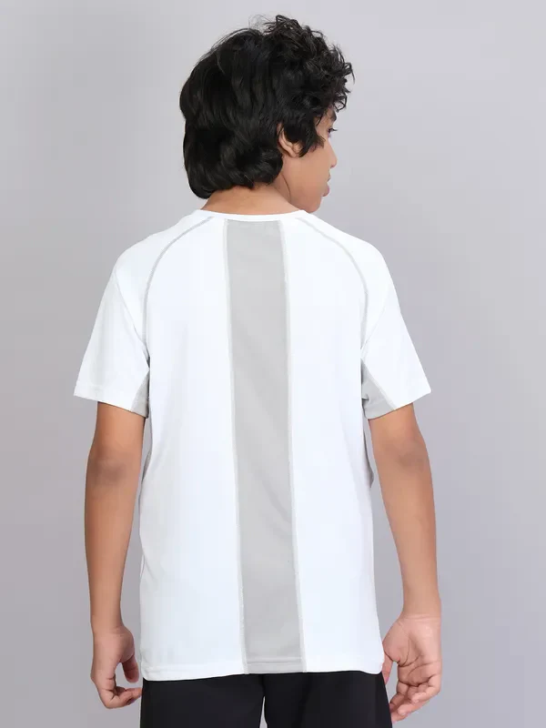 Boys Printed Slim Fit Crew Neck T-shirt with TECHNO COOL+ - Image 3