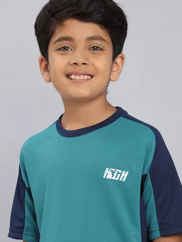 Boys Colorblock Slim Fit Crew Neck T-shirt with TECHNO COOL+ - Image 8