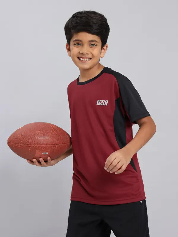 Boys Colorblock Slim Fit Crew Neck T-shirt with TECHNO COOL+ - Image 2