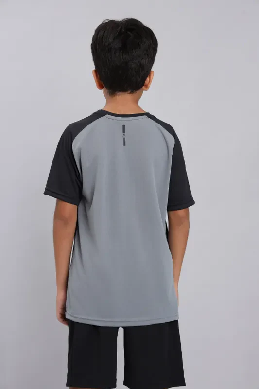 Boys Colorblock Slim Fit Crew Neck T-shirt with TECHNO COOL+ - Image 4