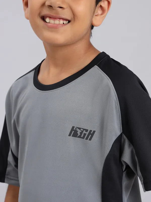 Boys Colorblock Slim Fit Crew Neck T-shirt with TECHNO COOL+ - Image 6