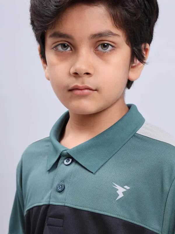 Boys Colorblock Slim Fit Polo T-shirt with TECHNO COOL+ - Image 5