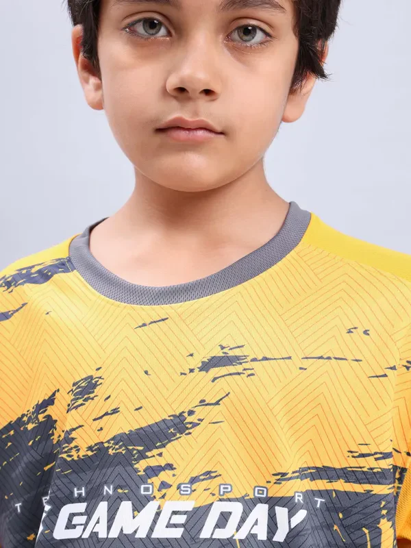 Boys Printed Slim Fit Crew Neck T-shirt with TECHNOLITE - Image 6