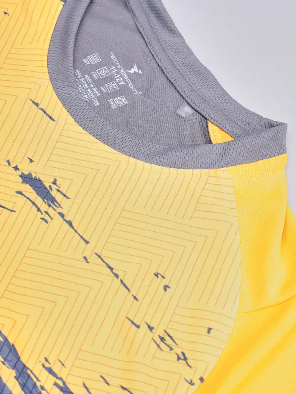 Boys Printed Slim Fit Crew Neck T-shirt with TECHNOLITE - Image 8