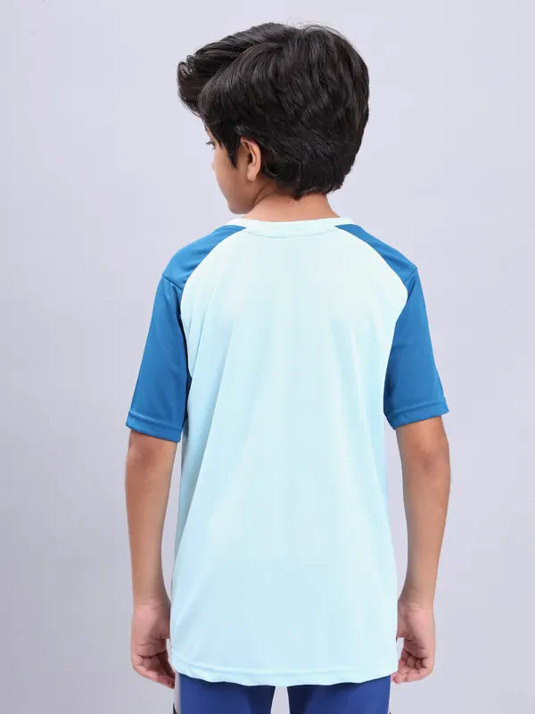 Boys Printed Slim Fit Crew Neck T-shirt with TECHNOLITE - Image 3