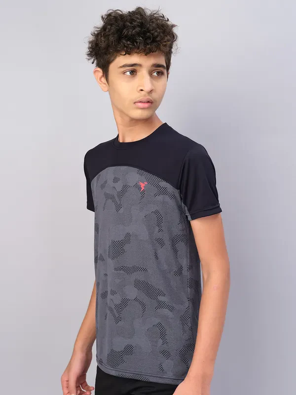 Boys Self Design Slim Fit Crew Neck T-shirt with VENTMESH - Image 5