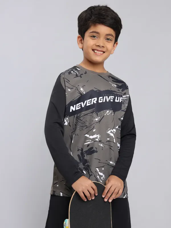 Boys Printed Slim Fit Crew Neck T-shirt with TECHNO COOL+ - Image 3