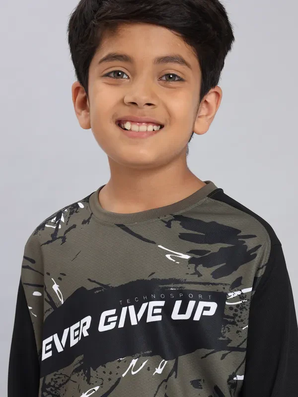 Boys Printed Slim Fit Crew Neck T-shirt with TECHNO COOL+ - Image 6