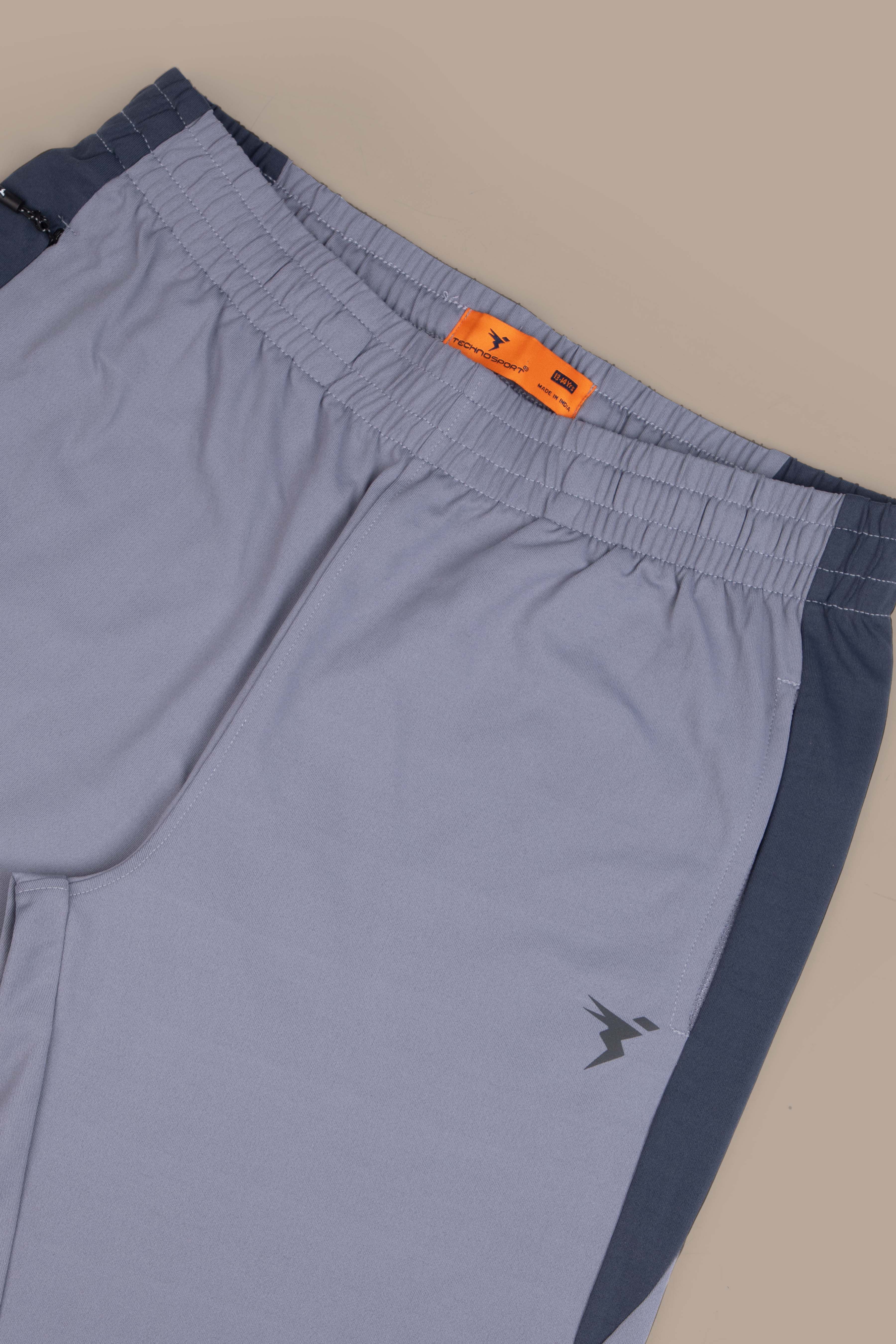 Boys Colorblock Regular Fit Shorts with 4 Way Crispy - Image 6