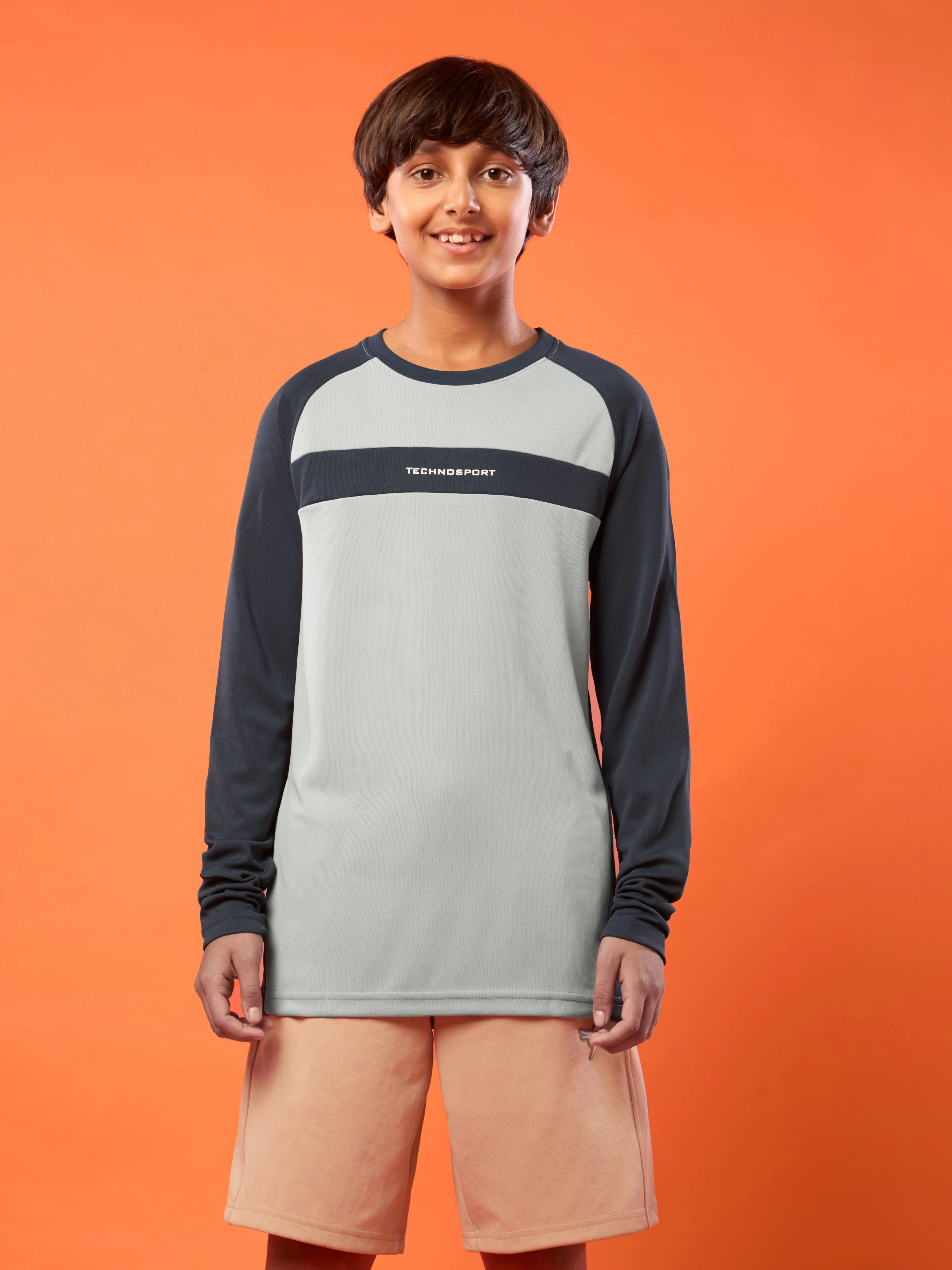 Boys Colorblock Slim Fit Crew Neck T-shirt with TECHNO COOL+