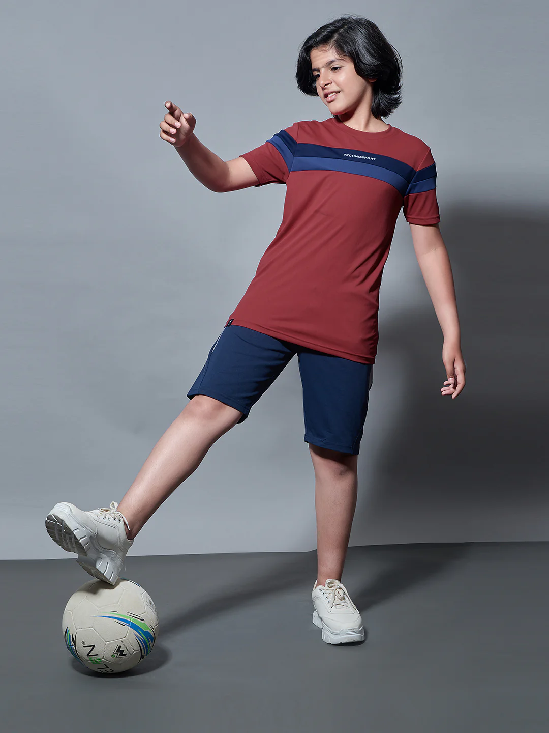 Boys Colorblock Slim Fit Round Neck Sports T-shirt with TECHNO DRY - Image 5