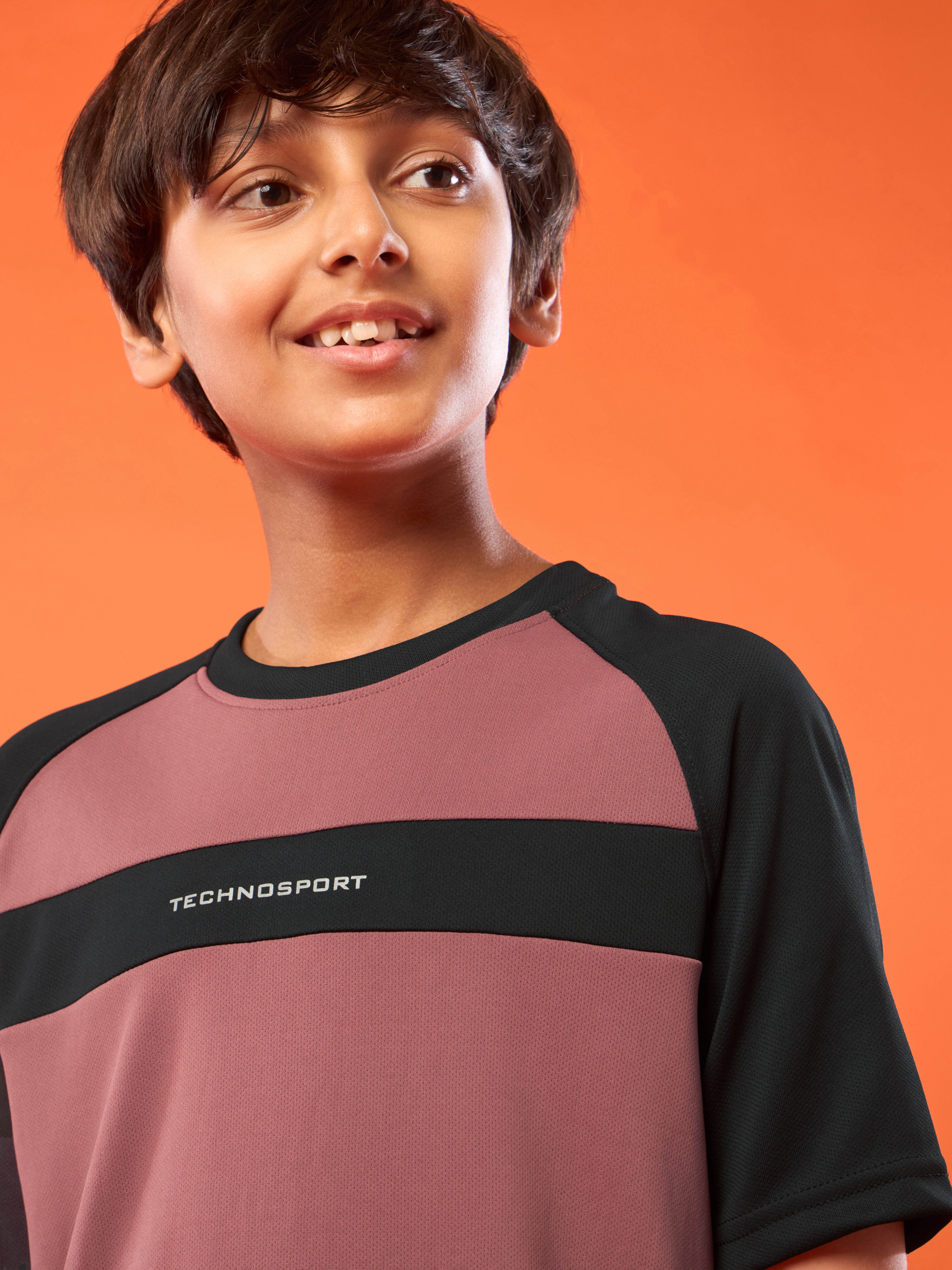 Boys Colorblock Slim Fit Round Neck T-shirt with DOUBLE COOL - Image 5