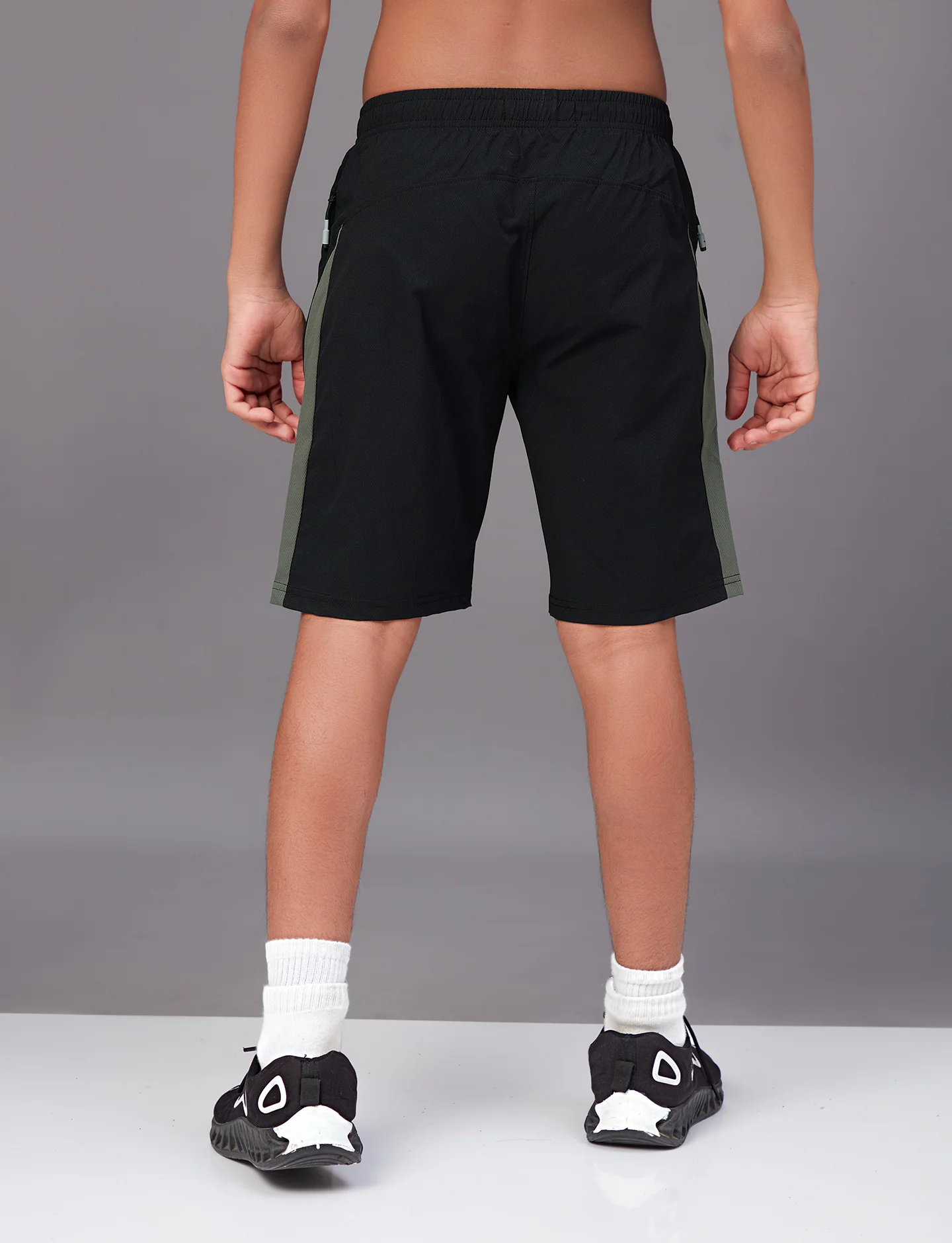 Boys Colorblock Slim Fit Sports Shorts with TECHNO GUARD - Image 5