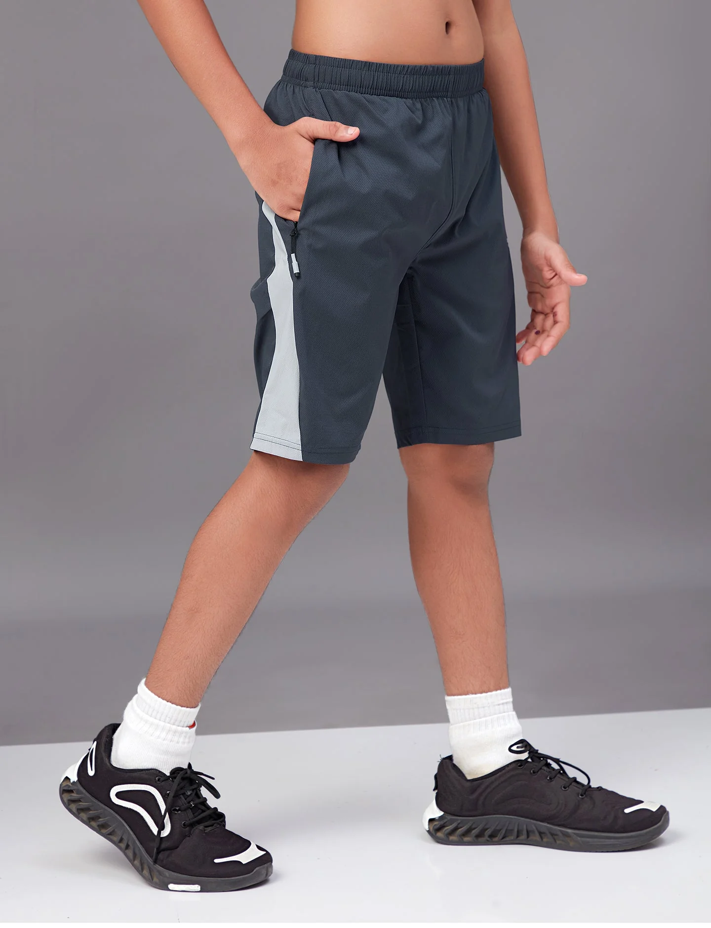 Boys Colorblock Slim Fit Sports Shorts with TECHNO GUARD - Image 4