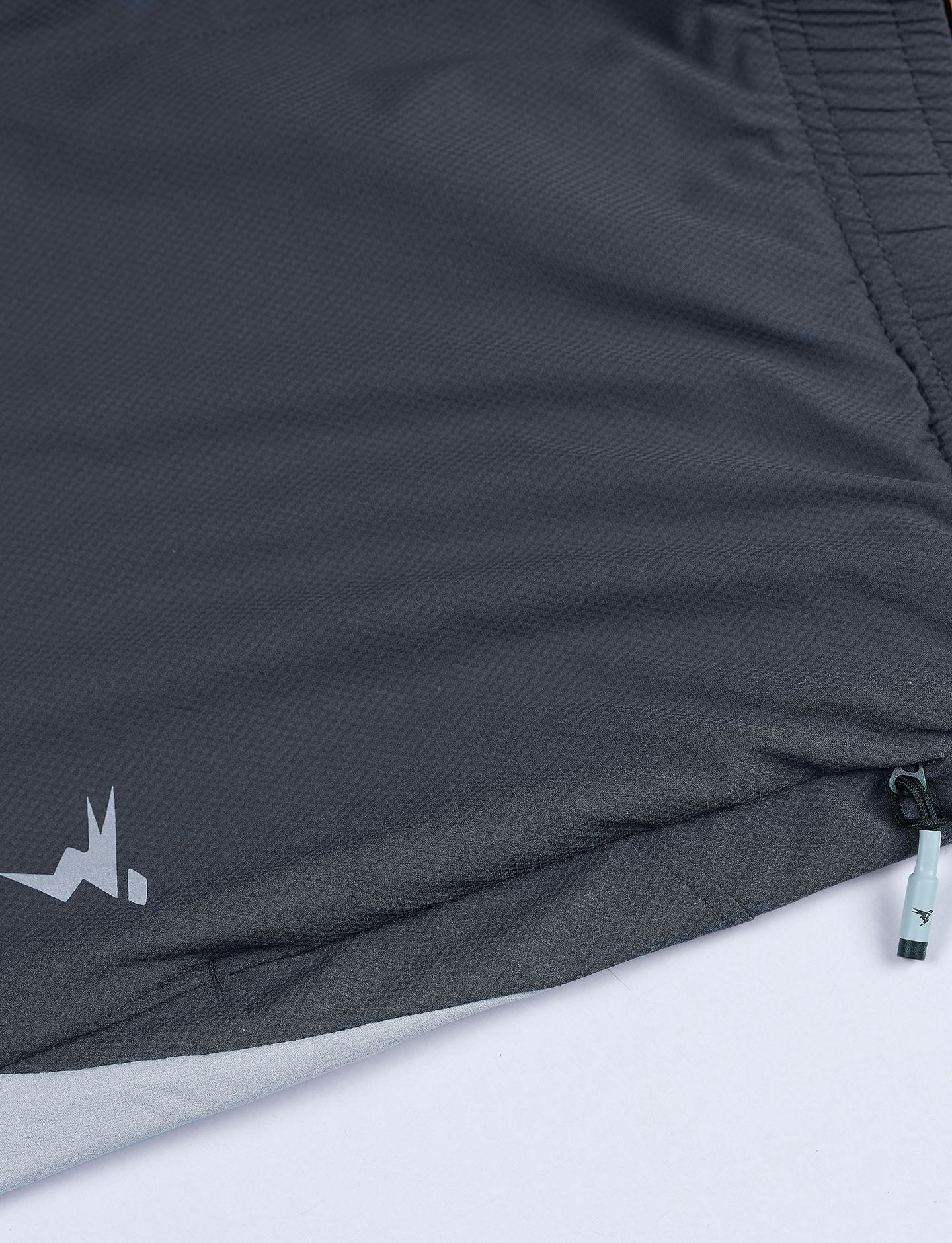 Boys Colorblock Slim Fit Sports Shorts with TECHNO GUARD - Image 6