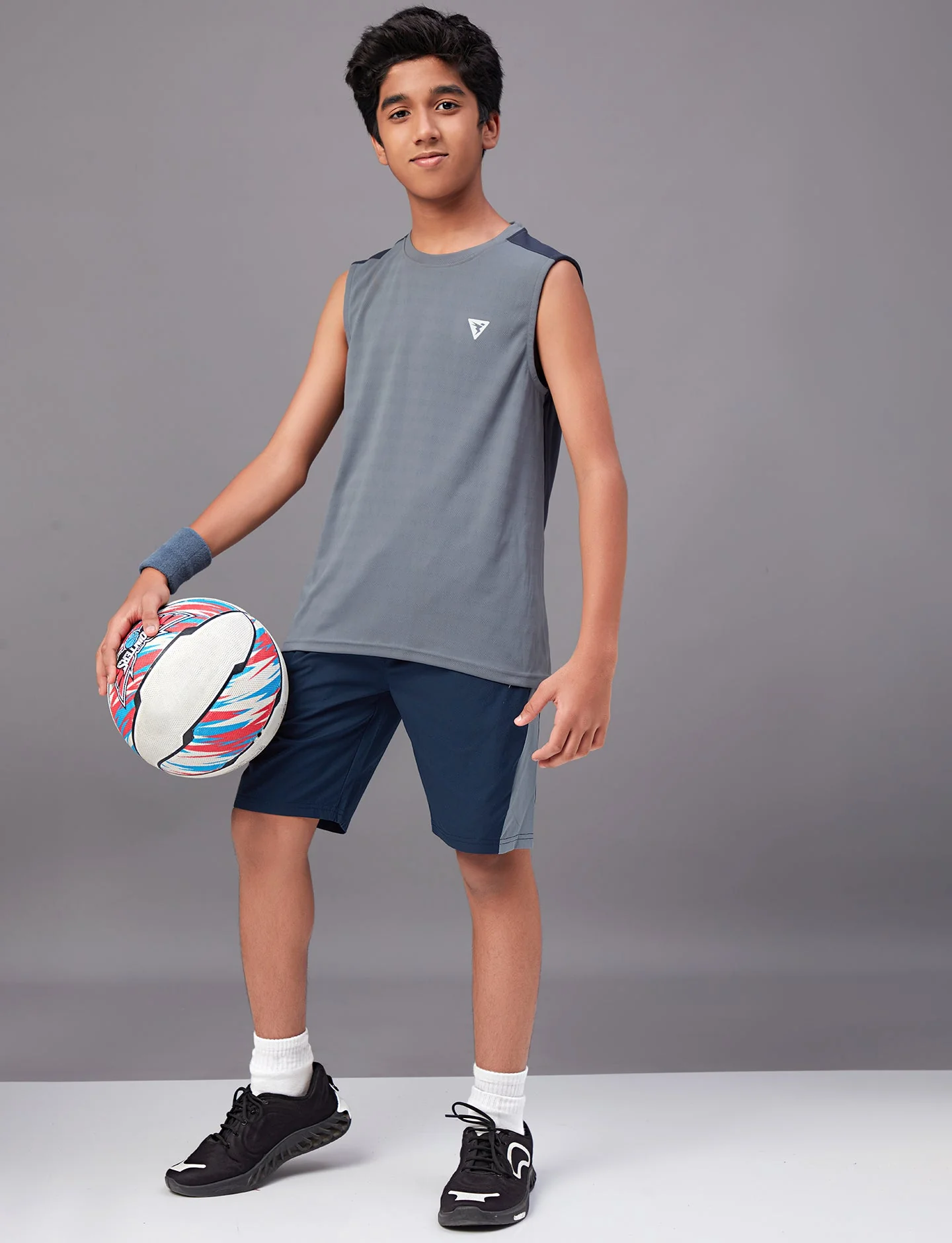 Boys Colorblock Slim Fit Sports Shorts with TECHNO GUARD - Image 2