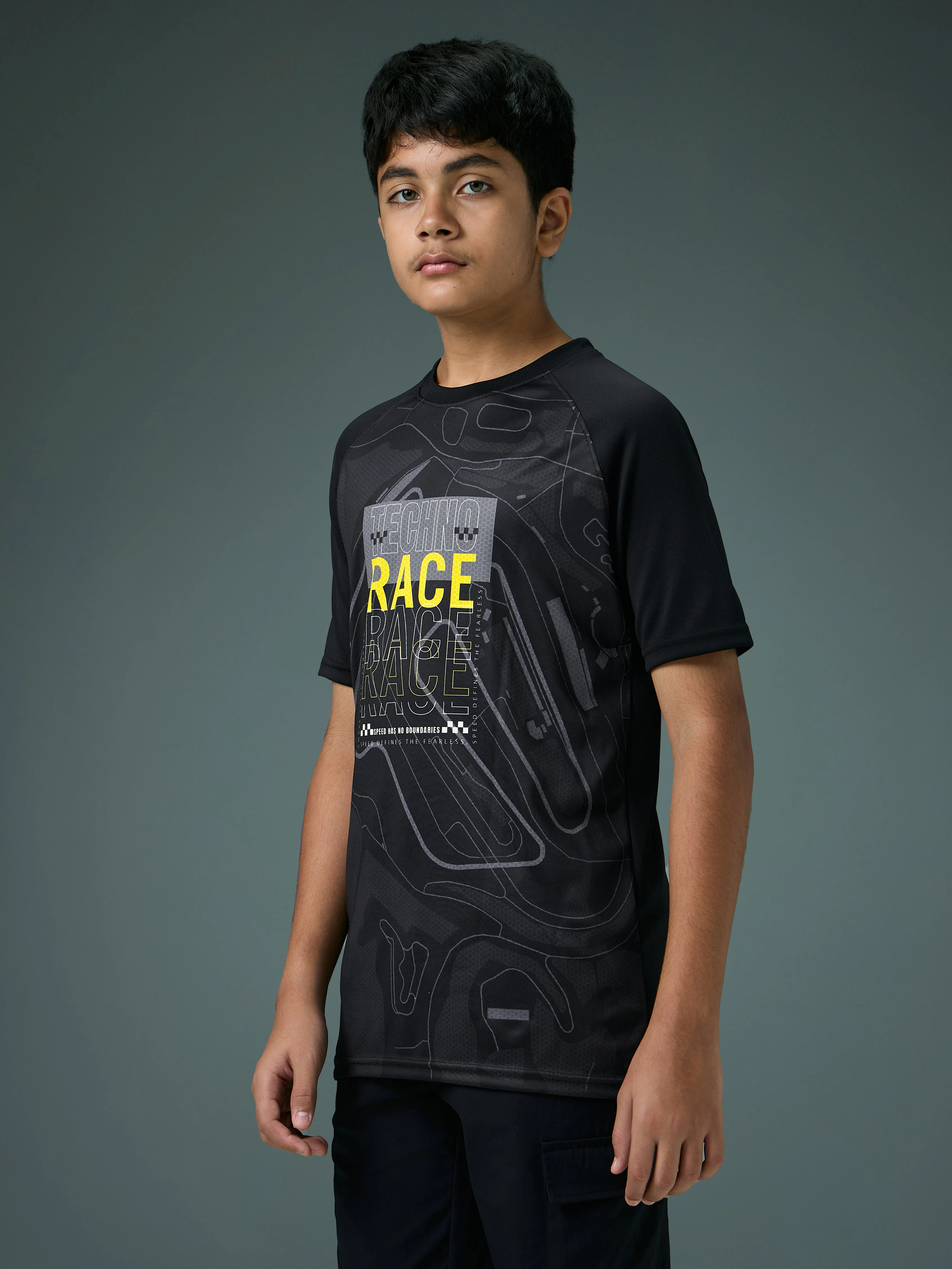 Boys Printed Slim Fit Crew Neck T-shirt with TECHNOLITE - Image 4