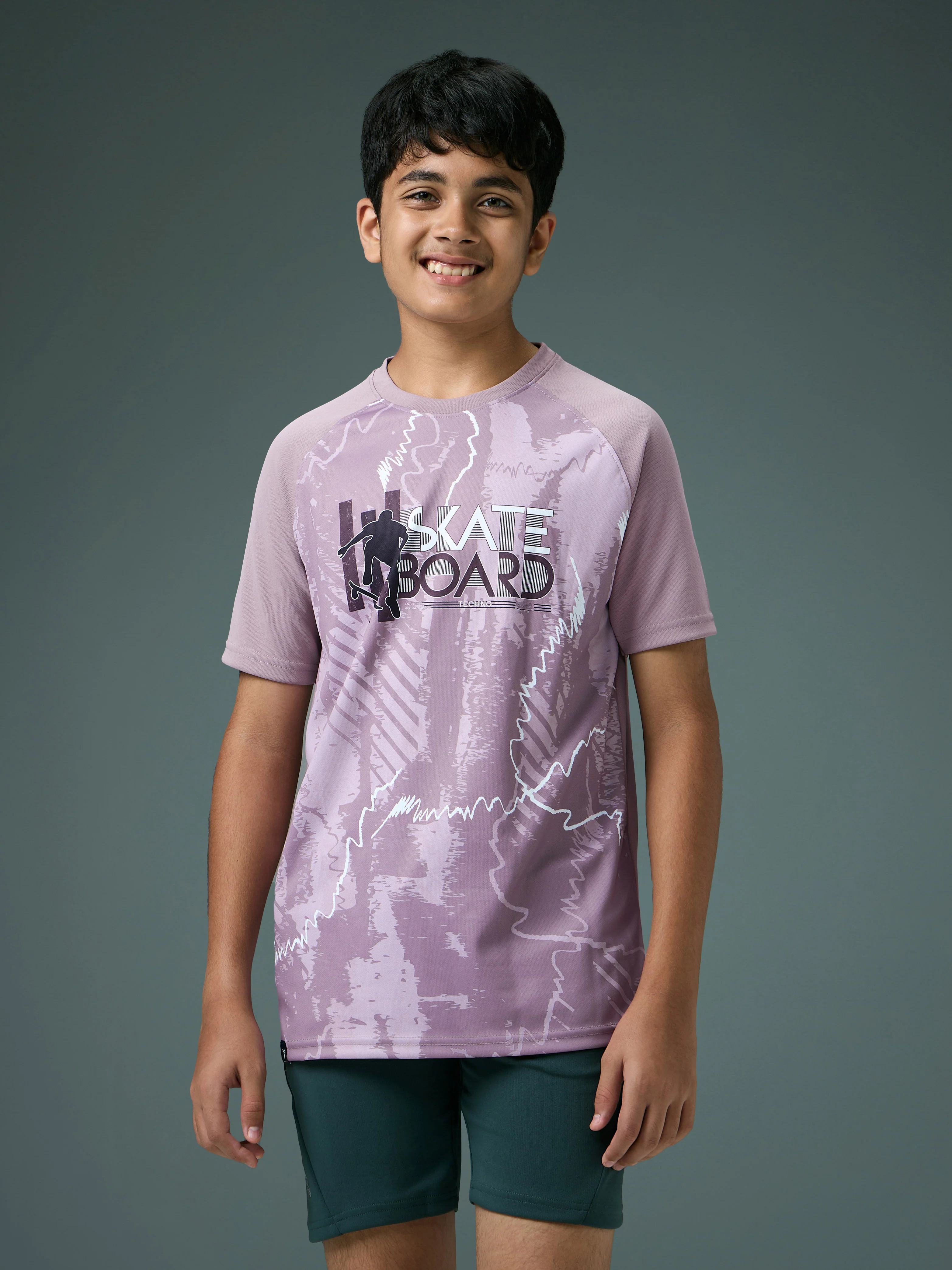 Boys Printed Slim Fit Crew Neck T-shirt with TECHNOLITE - Image 3