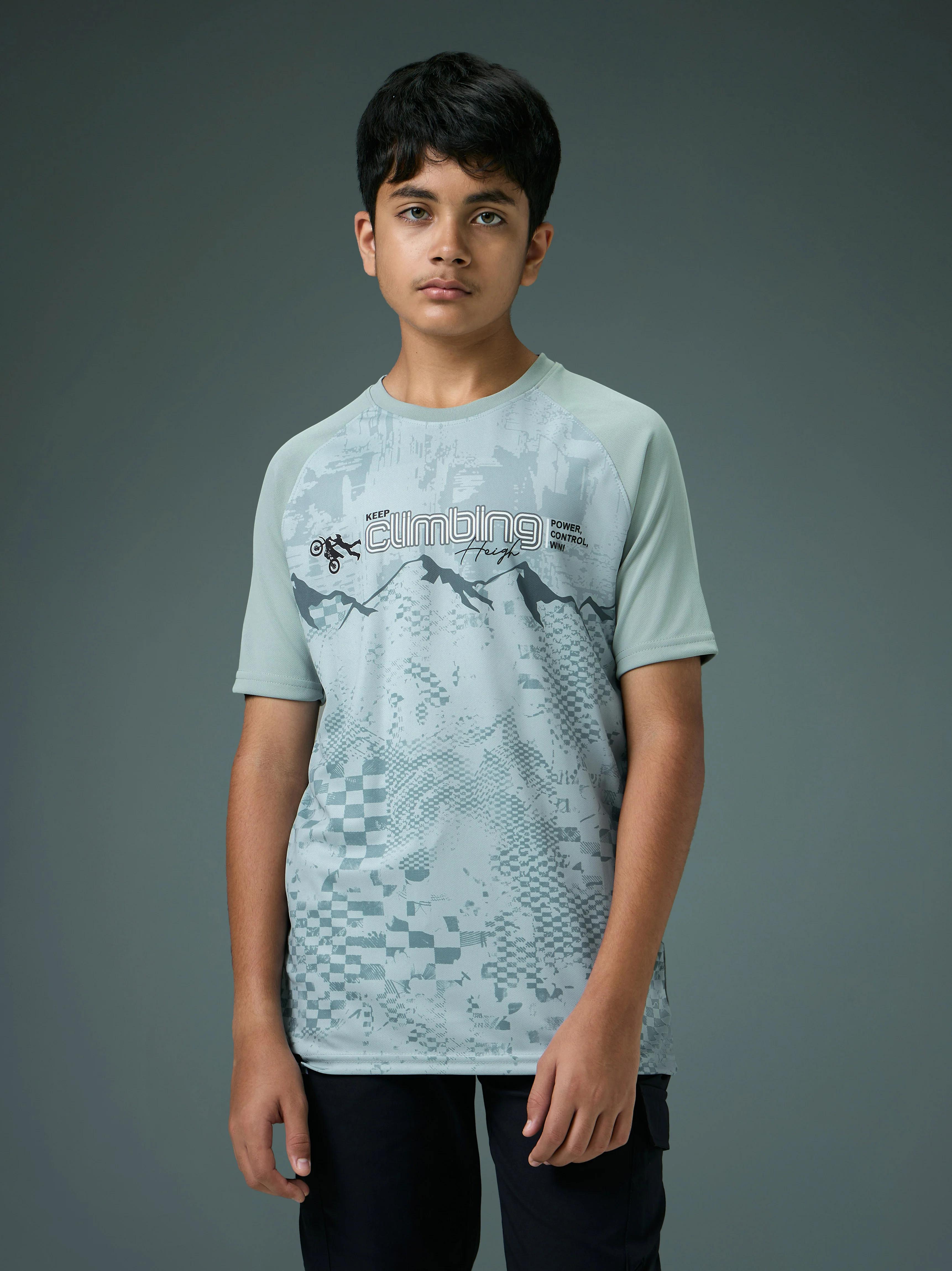 Boys Printed Slim Fit Crew Neck T-shirt with TECHNOLITE - Image 2