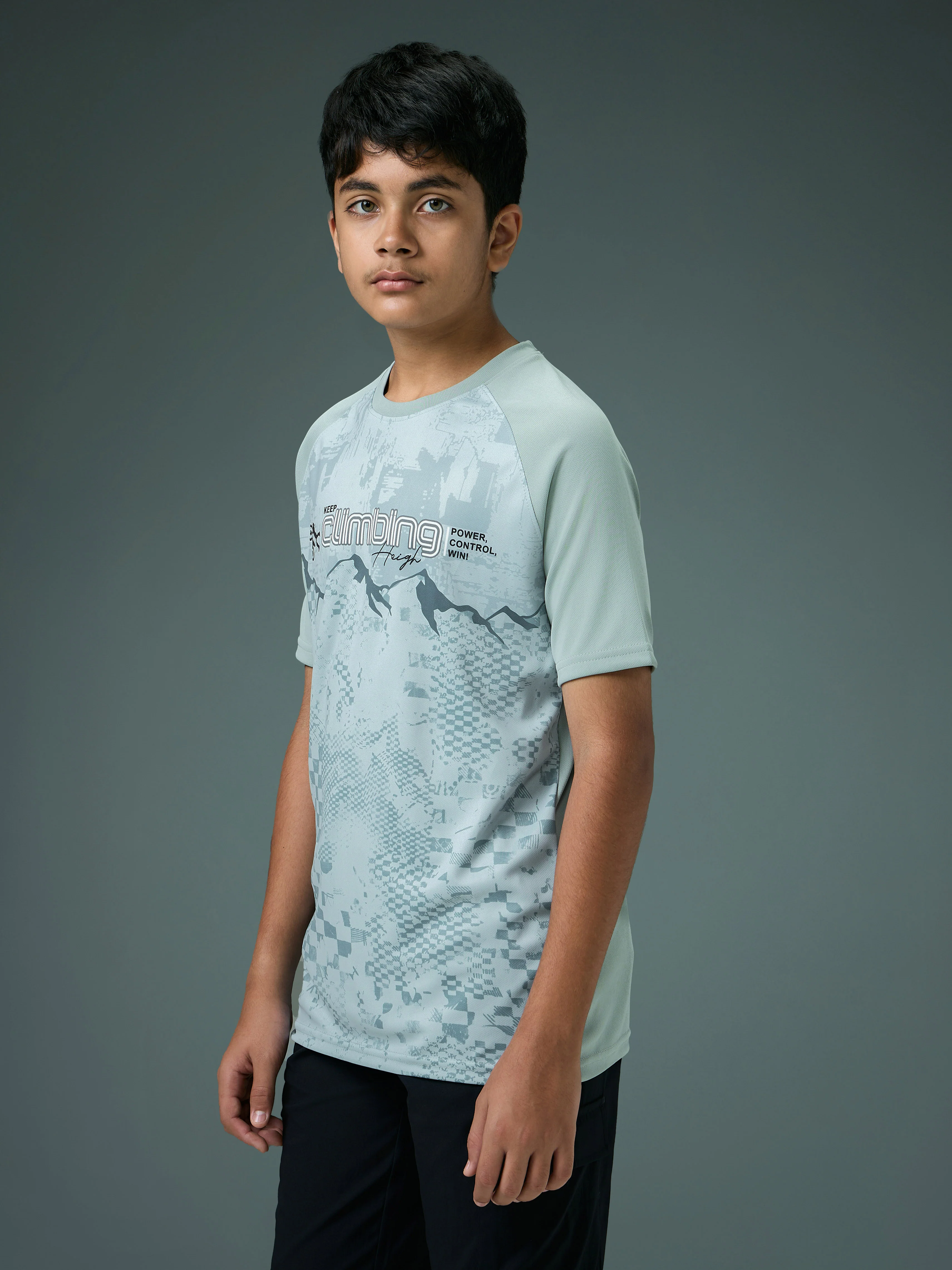Boys Printed Slim Fit Crew Neck T-shirt with TECHNOLITE - Image 4