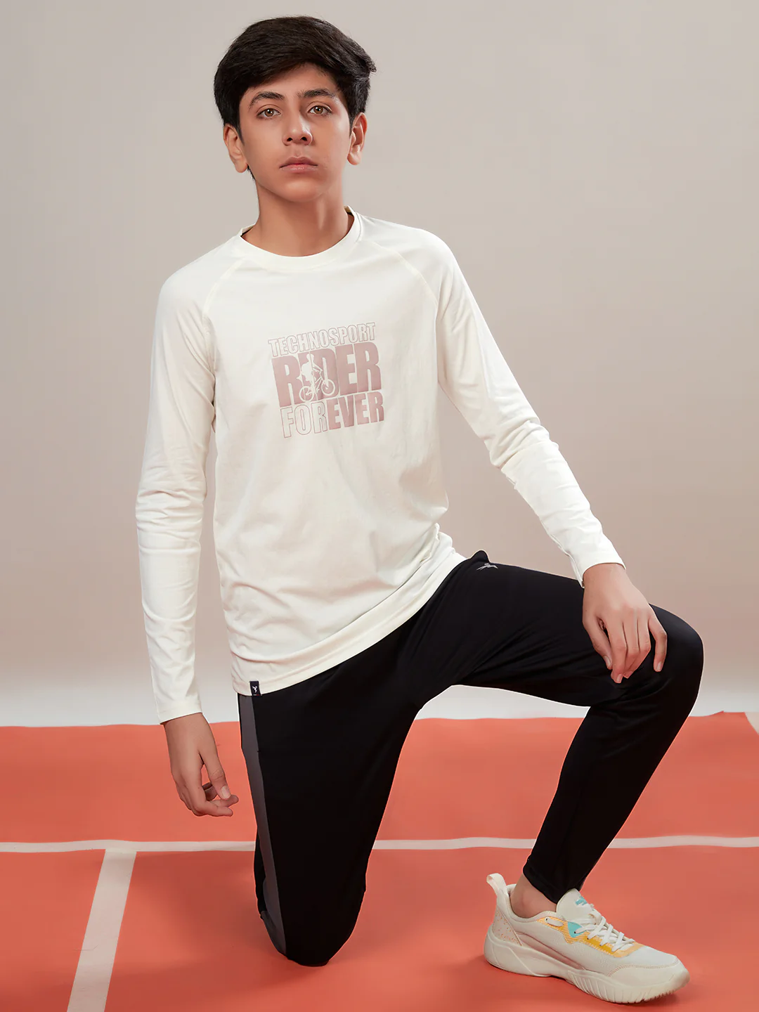 Boys Solid Slim Fit Round Neck Sports T-shirt with COTFLEX - Image 4