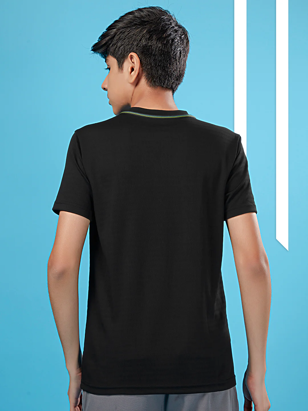 Boys Solid Slim Fit Round Neck T-shirt with TECHNOCOOL+ - Image 3