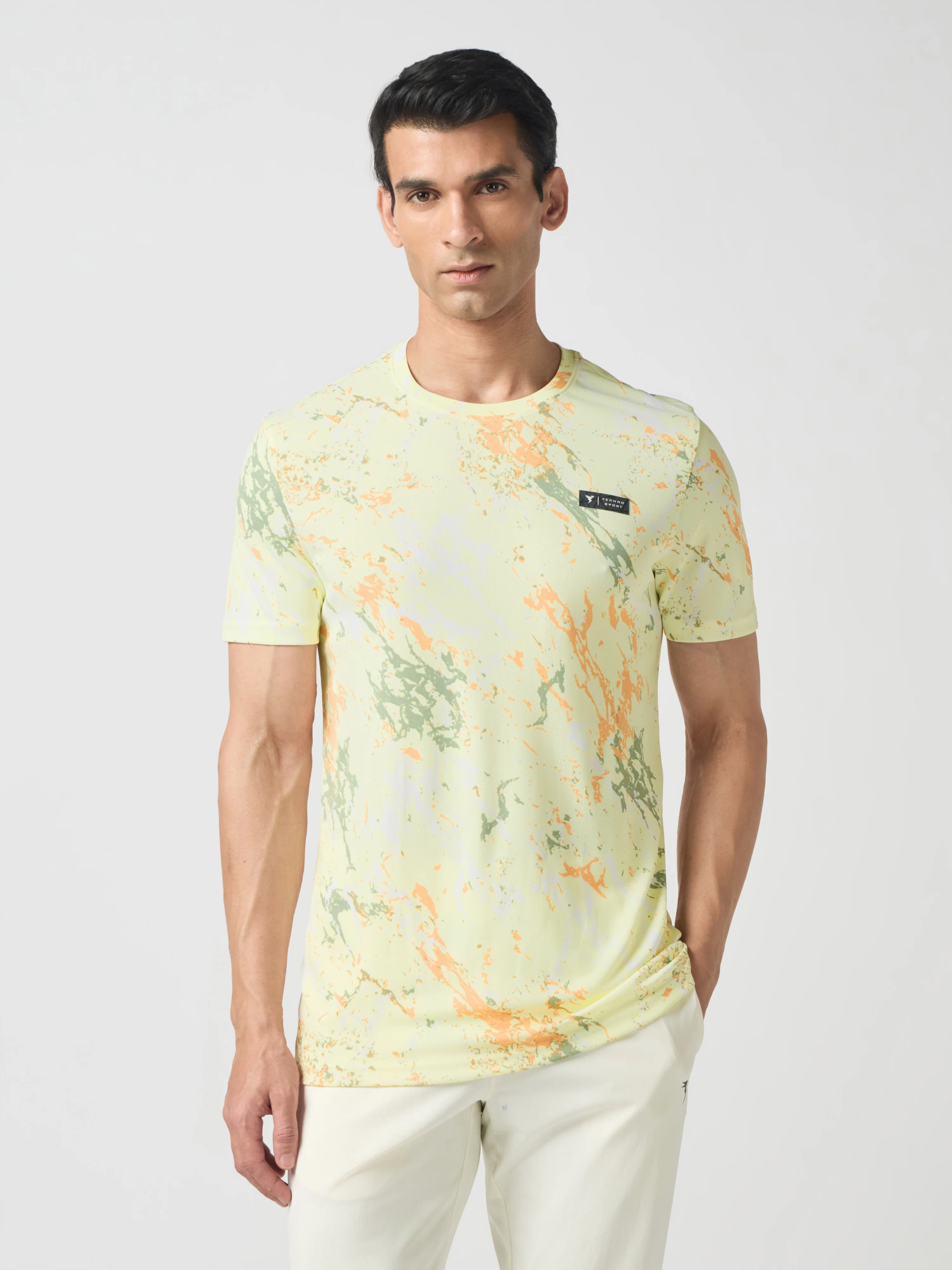 Men Abstract Print Slim Fit Crew Neck T-shirt with TECHNO COOL+ - Image 2