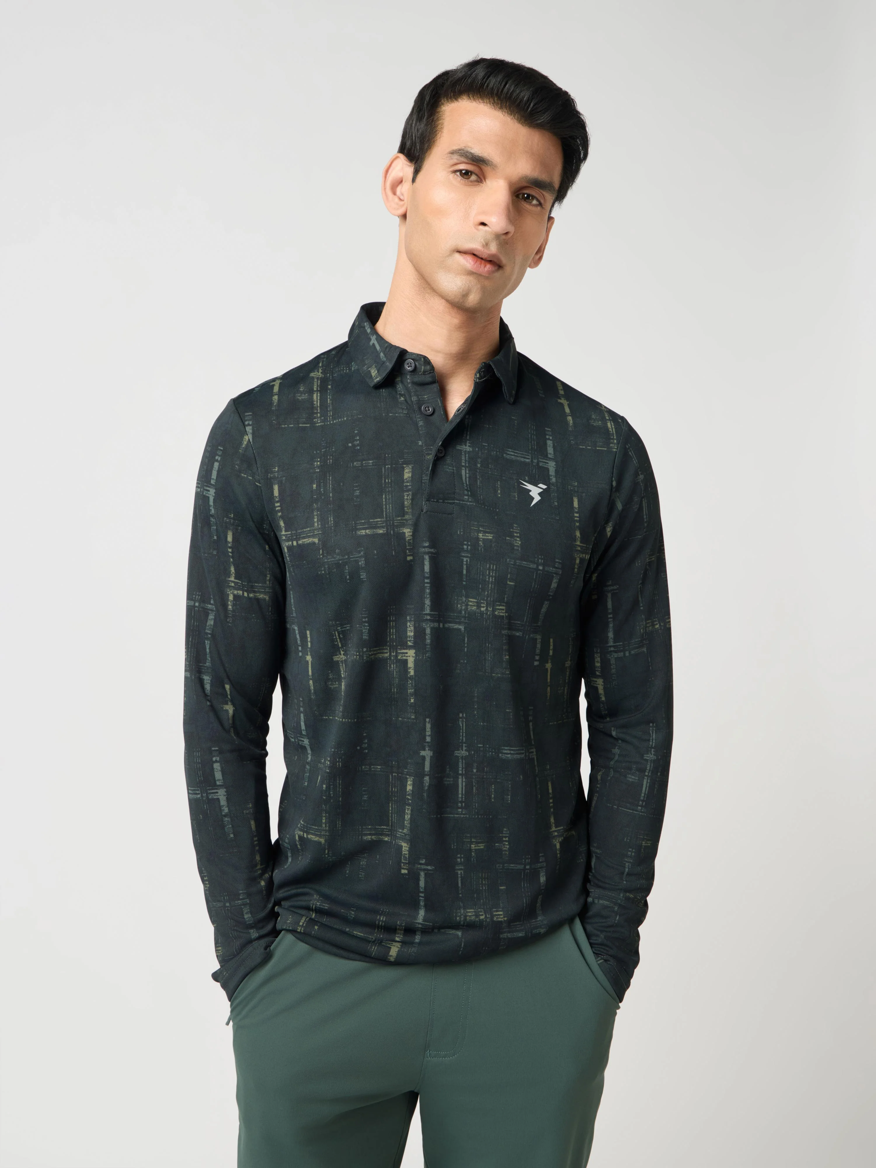 Men Abstract Printed Slim Fit Henley Neck Sports T-Shirt with TECHNOCOOL+ - Image 2