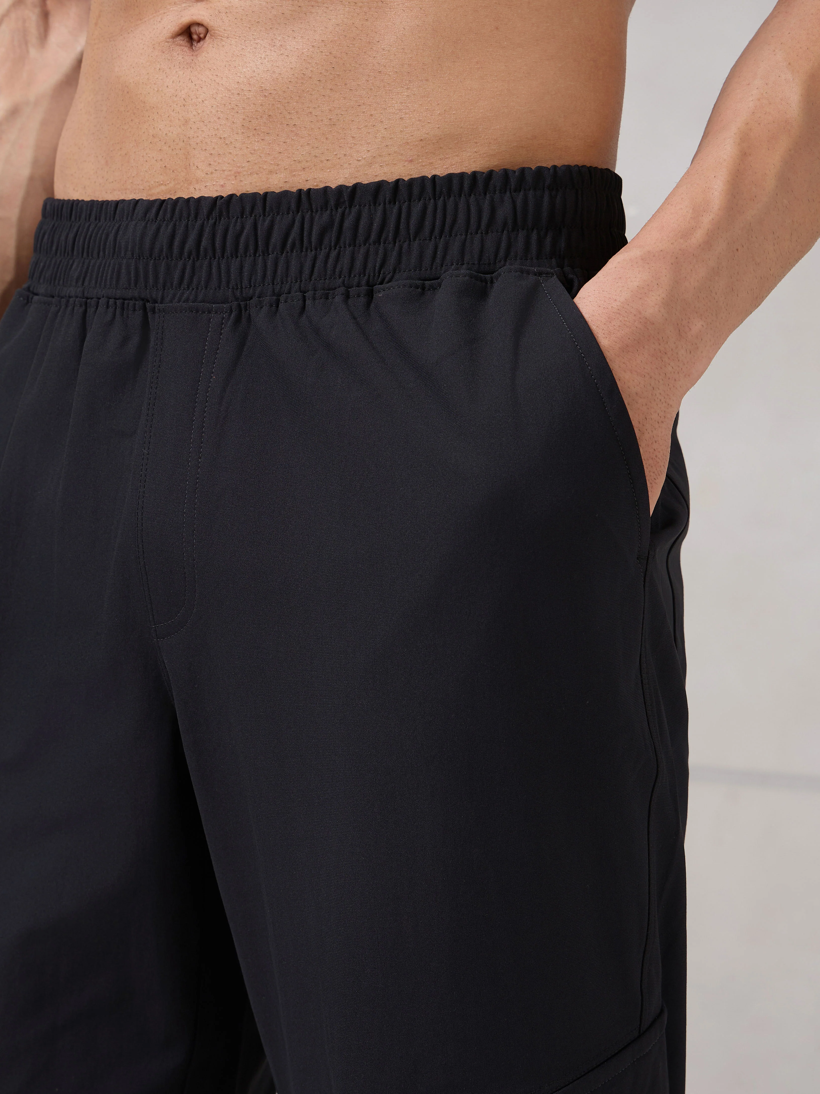 Men Active Out Cargo Trackpants with DURACOOL+ - Image 6