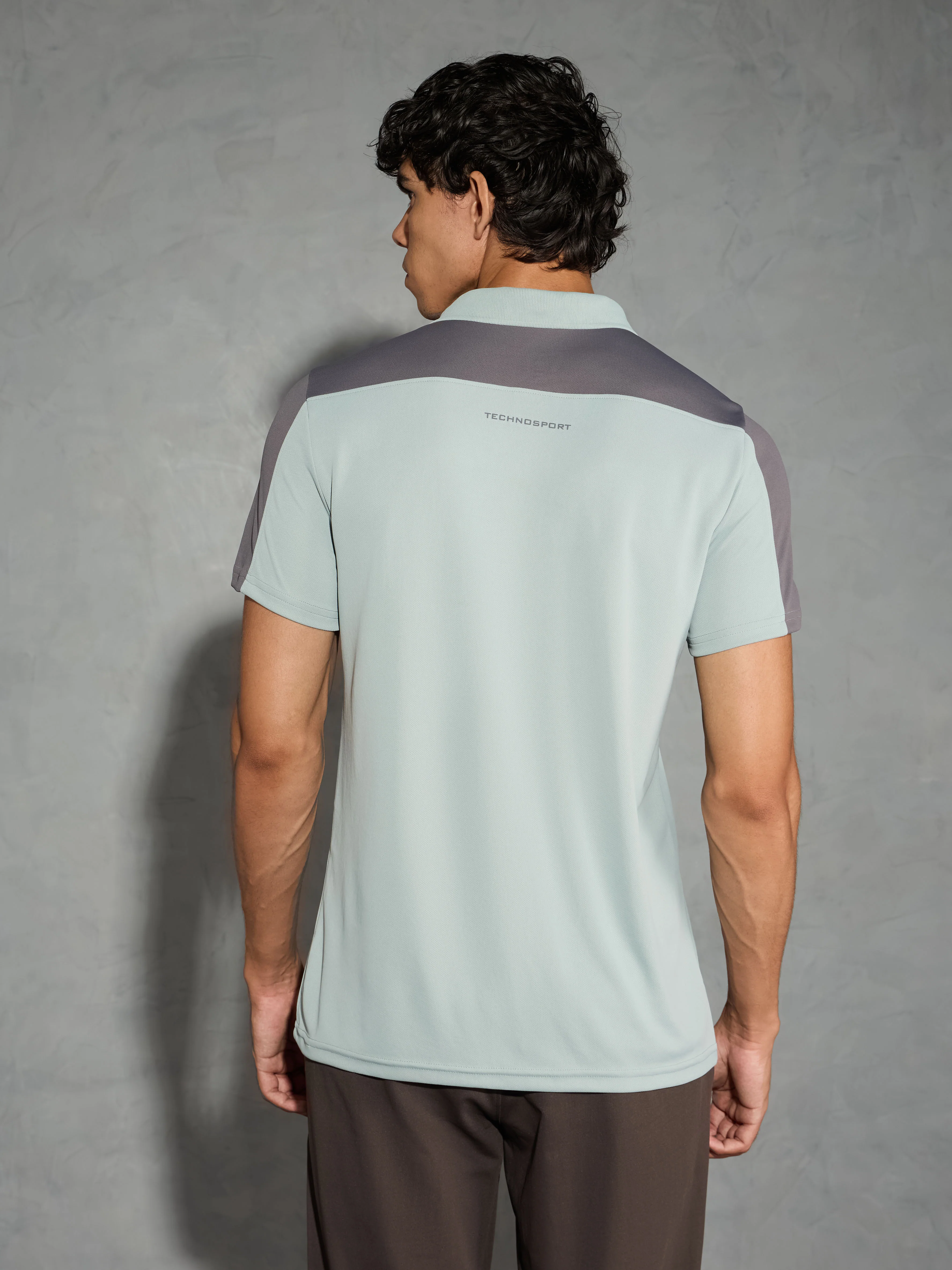 Men Colorblock Relax Fit Polo T-shirt with TECHNO COOL+ - Image 3