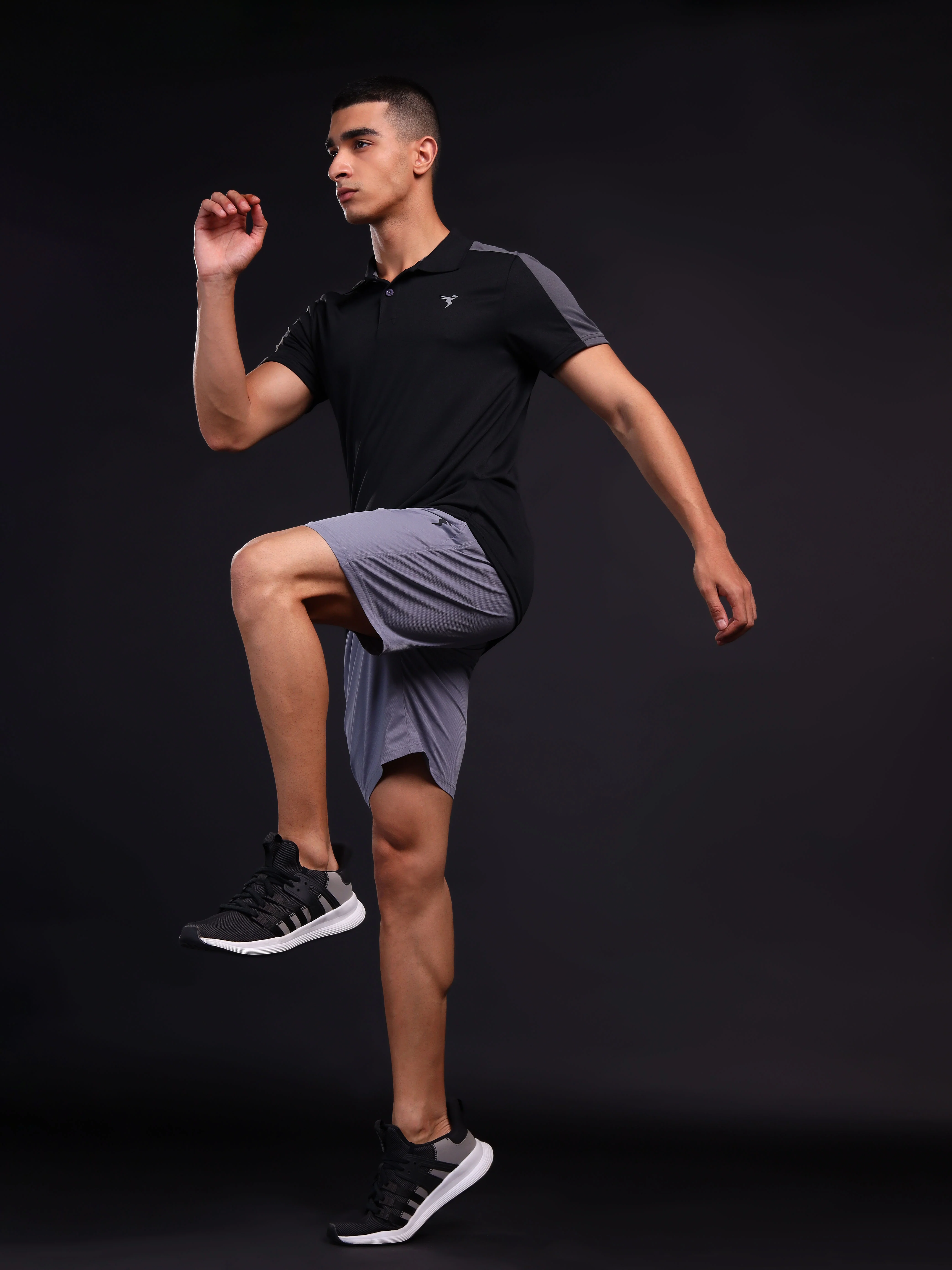 Men Colorblock Relax Fit Polo T-shirt with TECHNO COOL+ - Image 4