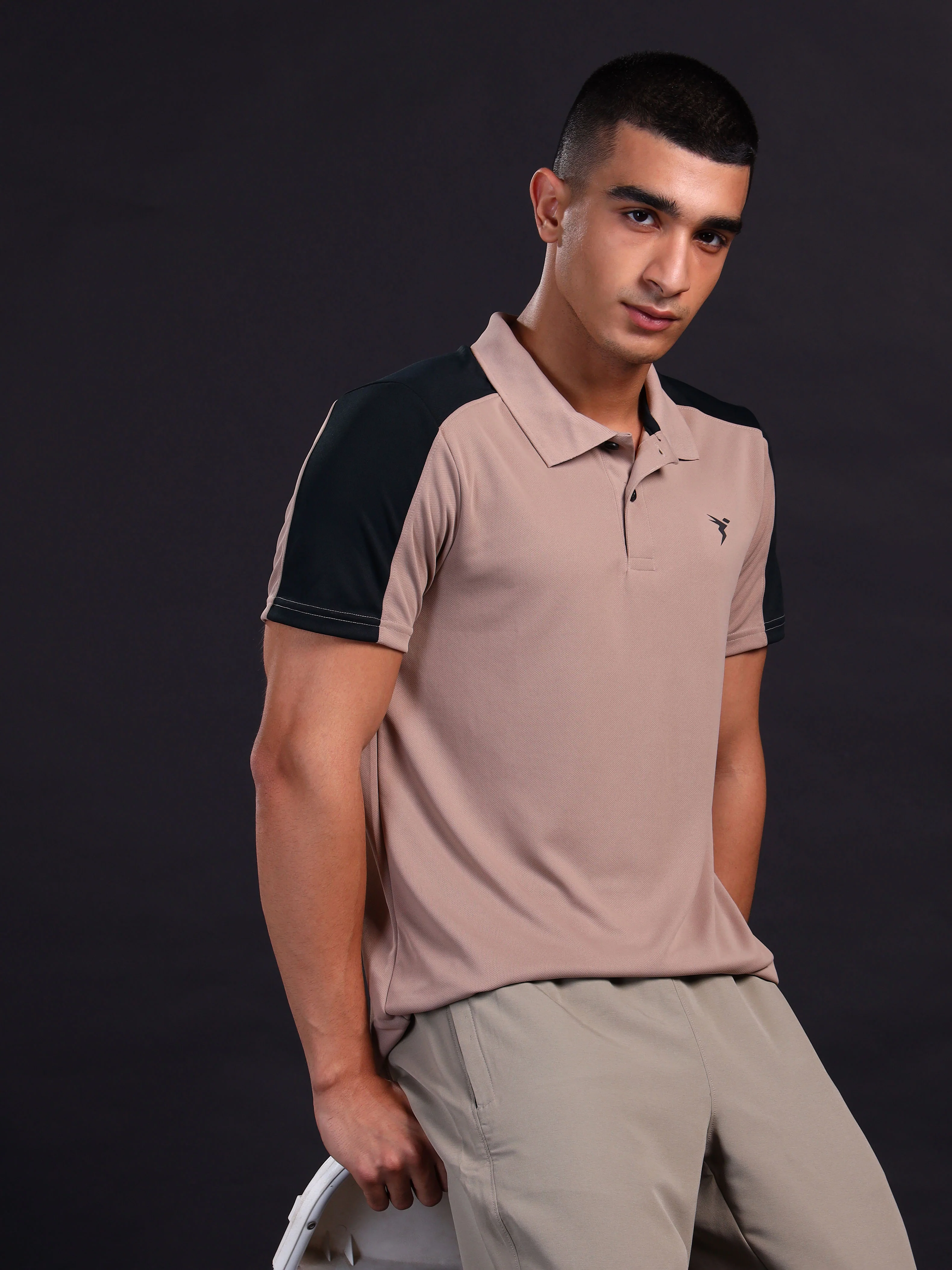Men Colorblock Relax Fit Polo T-shirt with TECHNO COOL+