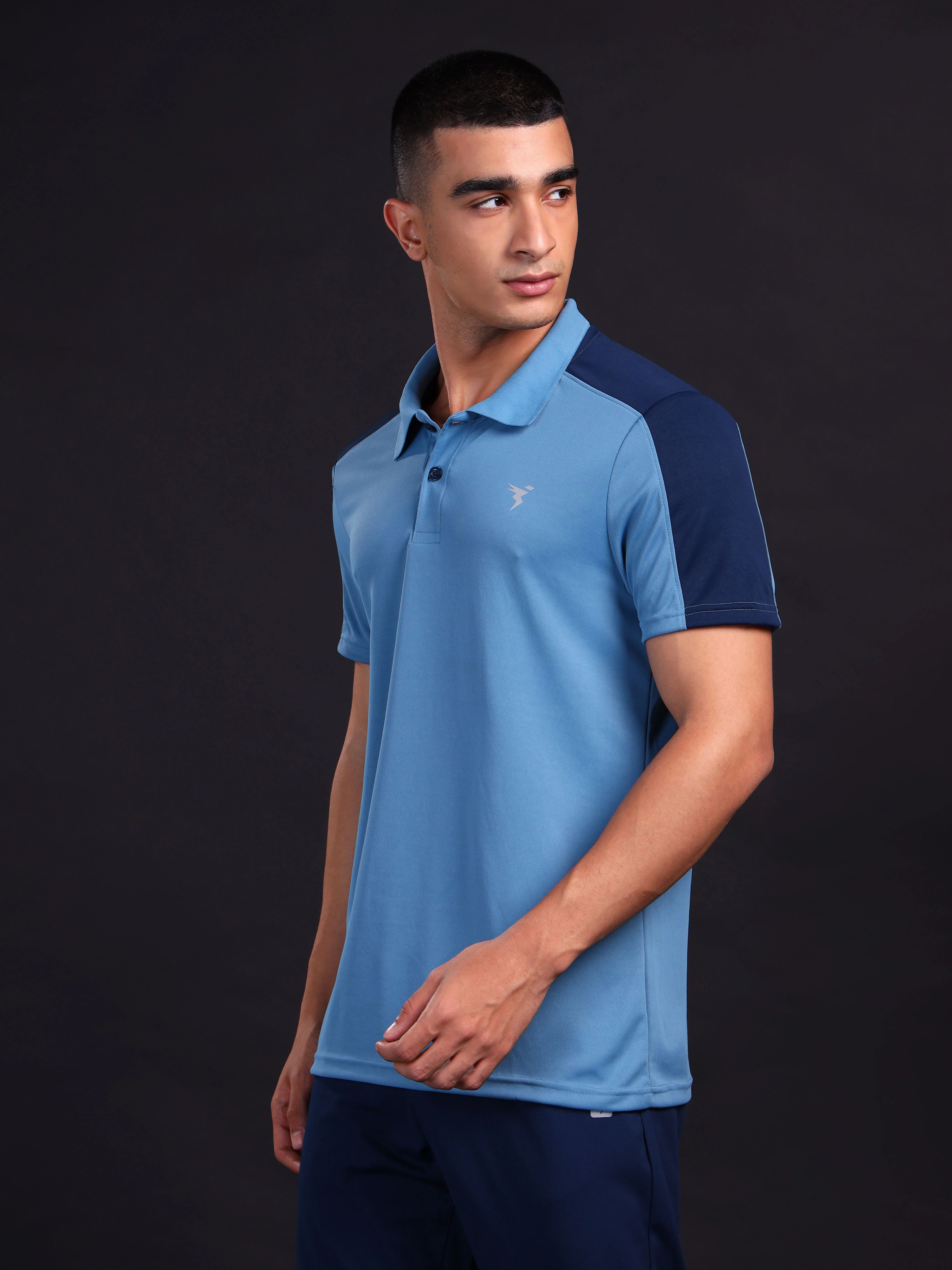 Men Colorblock Relax Fit Polo T-shirt with TECHNO COOL+ - Image 4