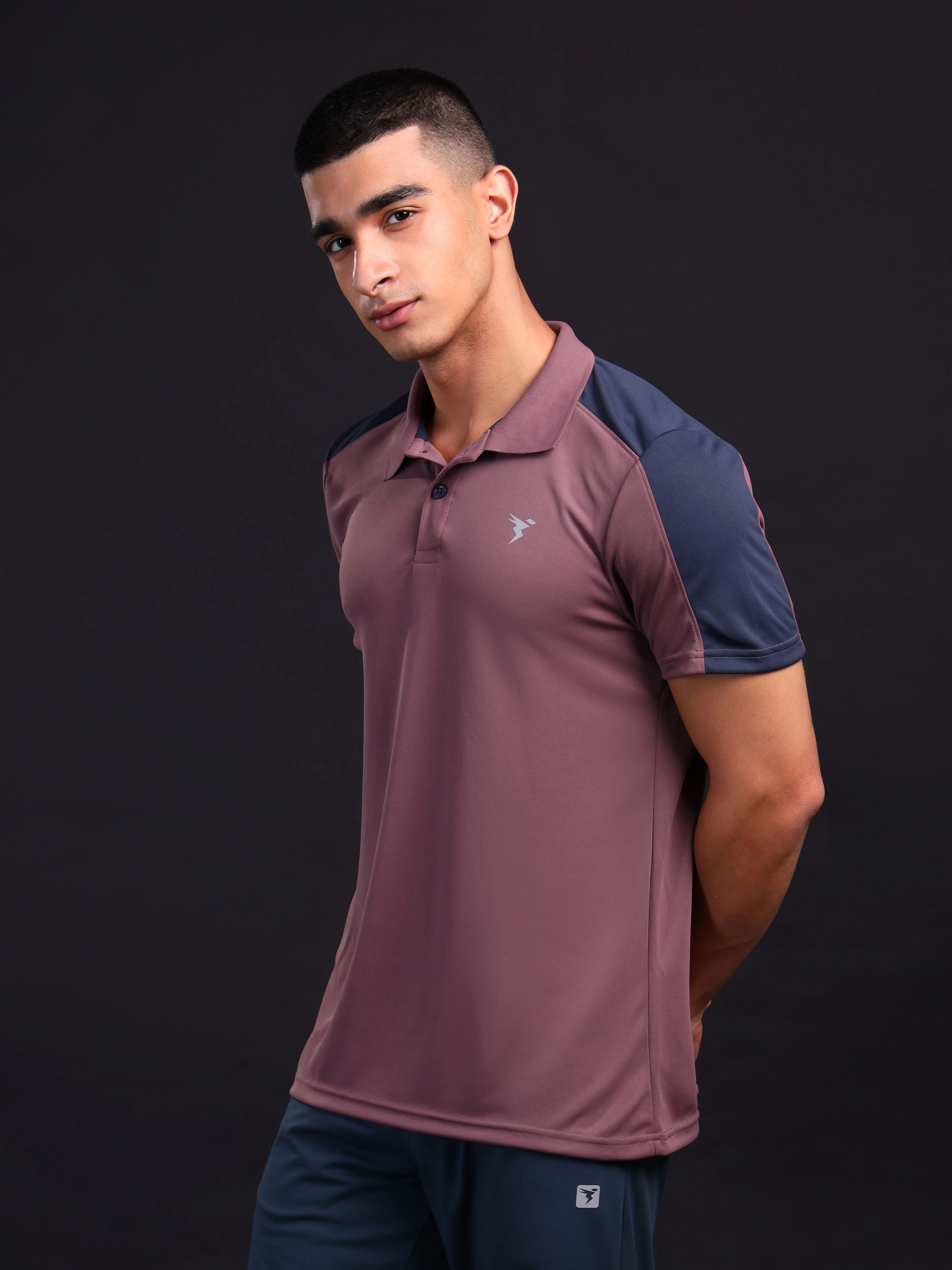Men Colorblock Relax Fit Polo T-shirt with TECHNO COOL+ - Image 4