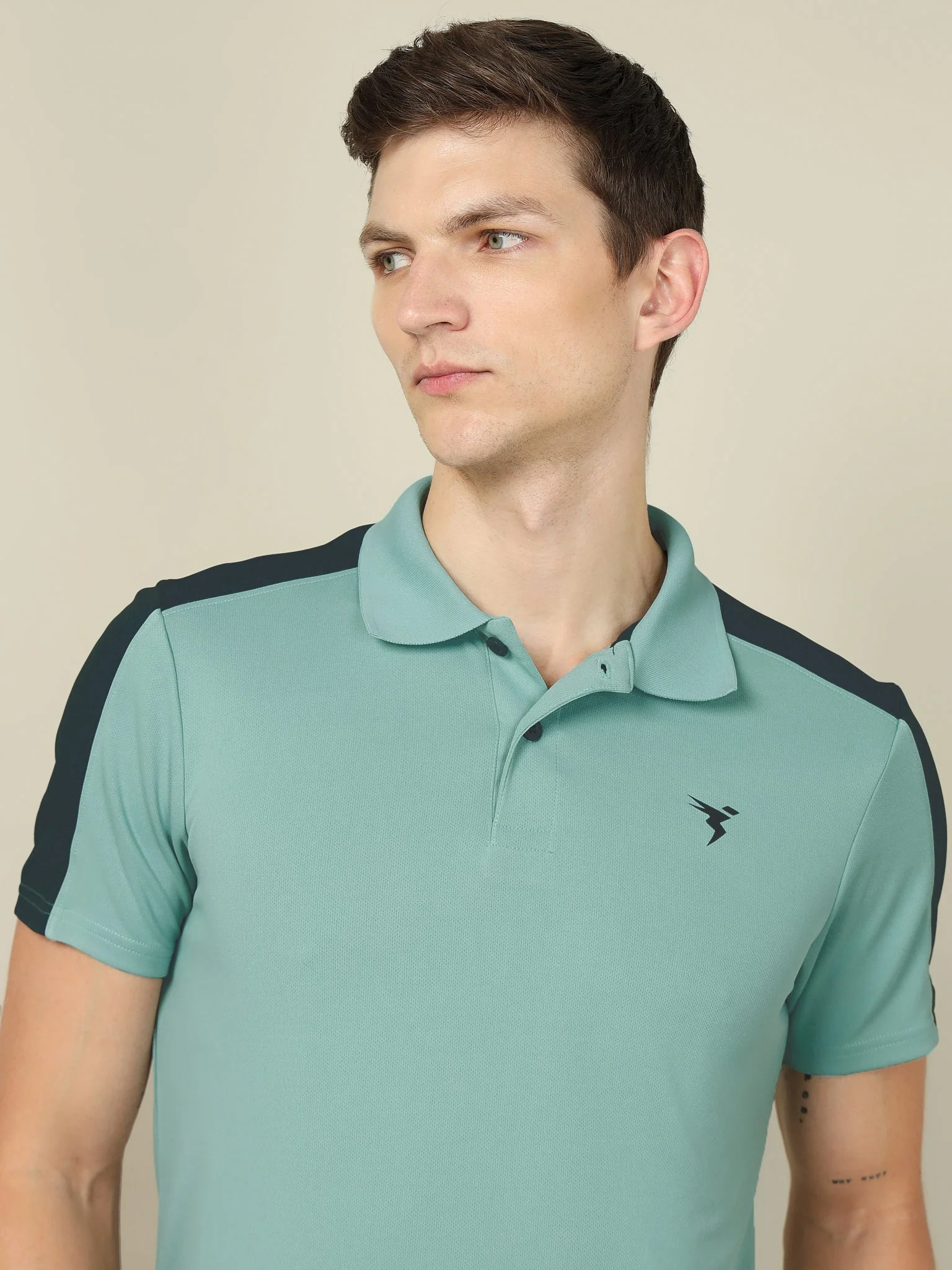Men Colorblock Relax Fit Polo T-shirt with TECHNO COOL+ - Image 6