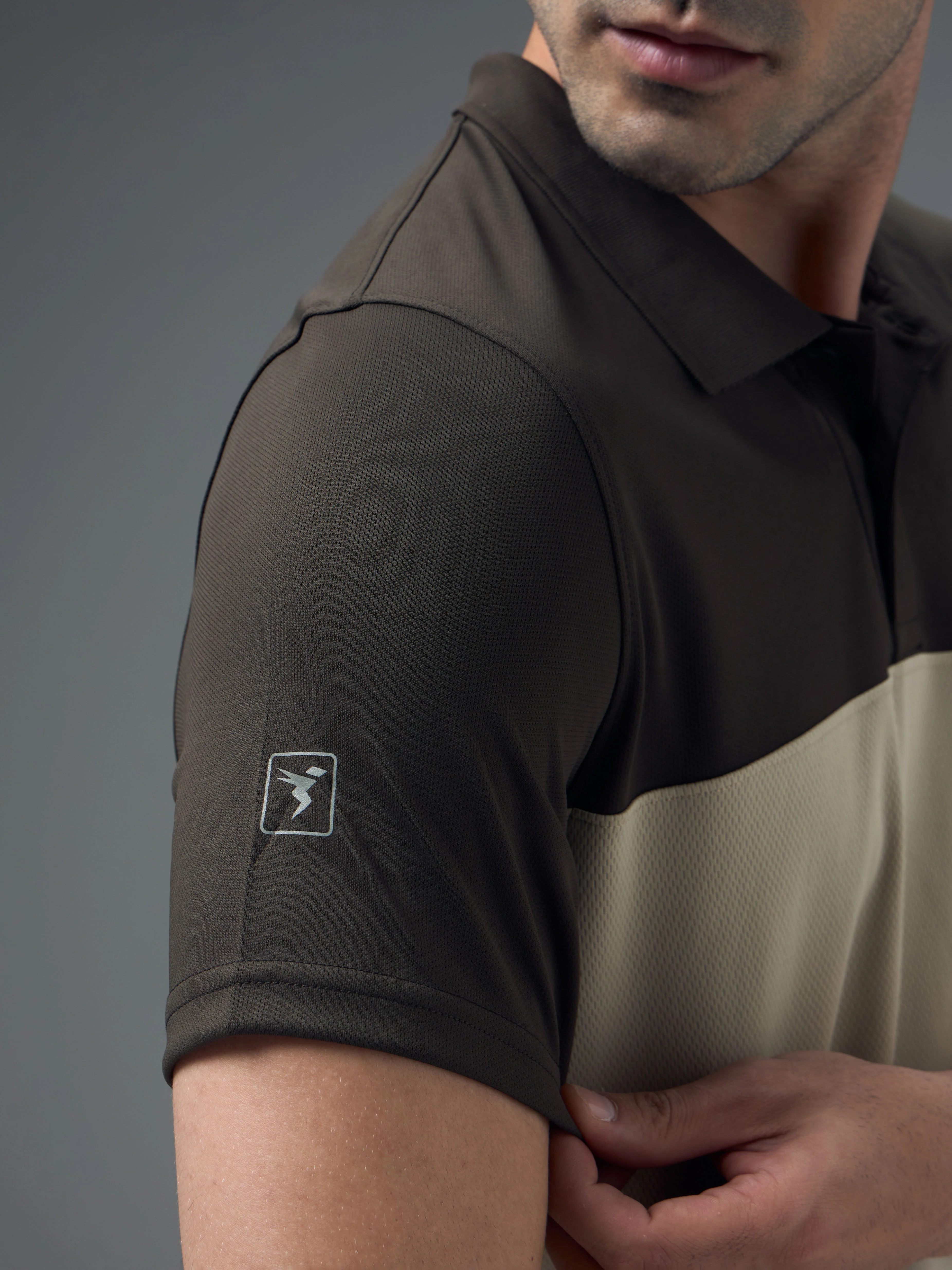 Men Colorblock Relax Fit Polo T-shirt with TECHNO COOL+ - Image 6