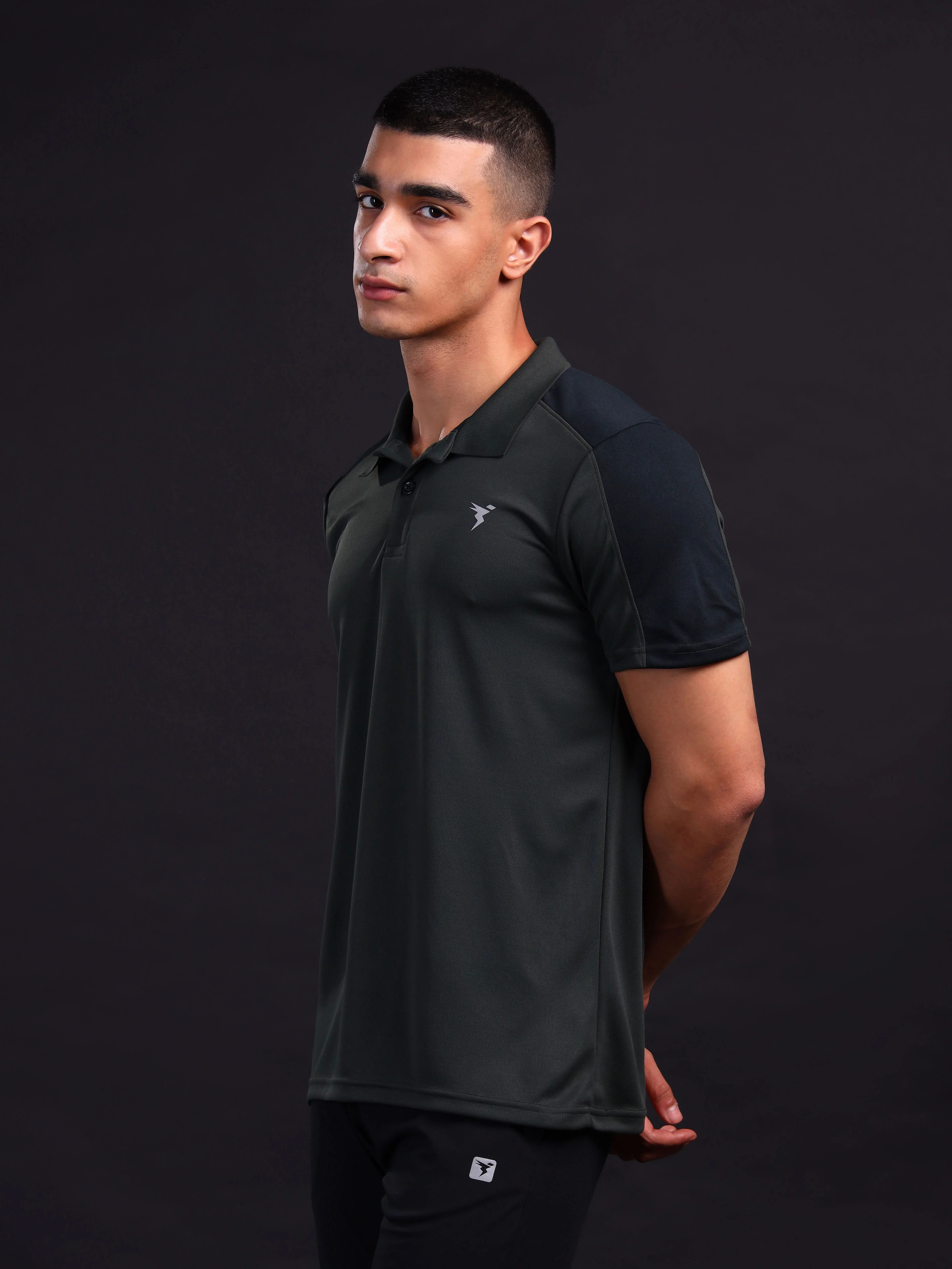 Men Colorblock Relax Fit Polo T-shirt with TECHNO COOL+ - Image 3