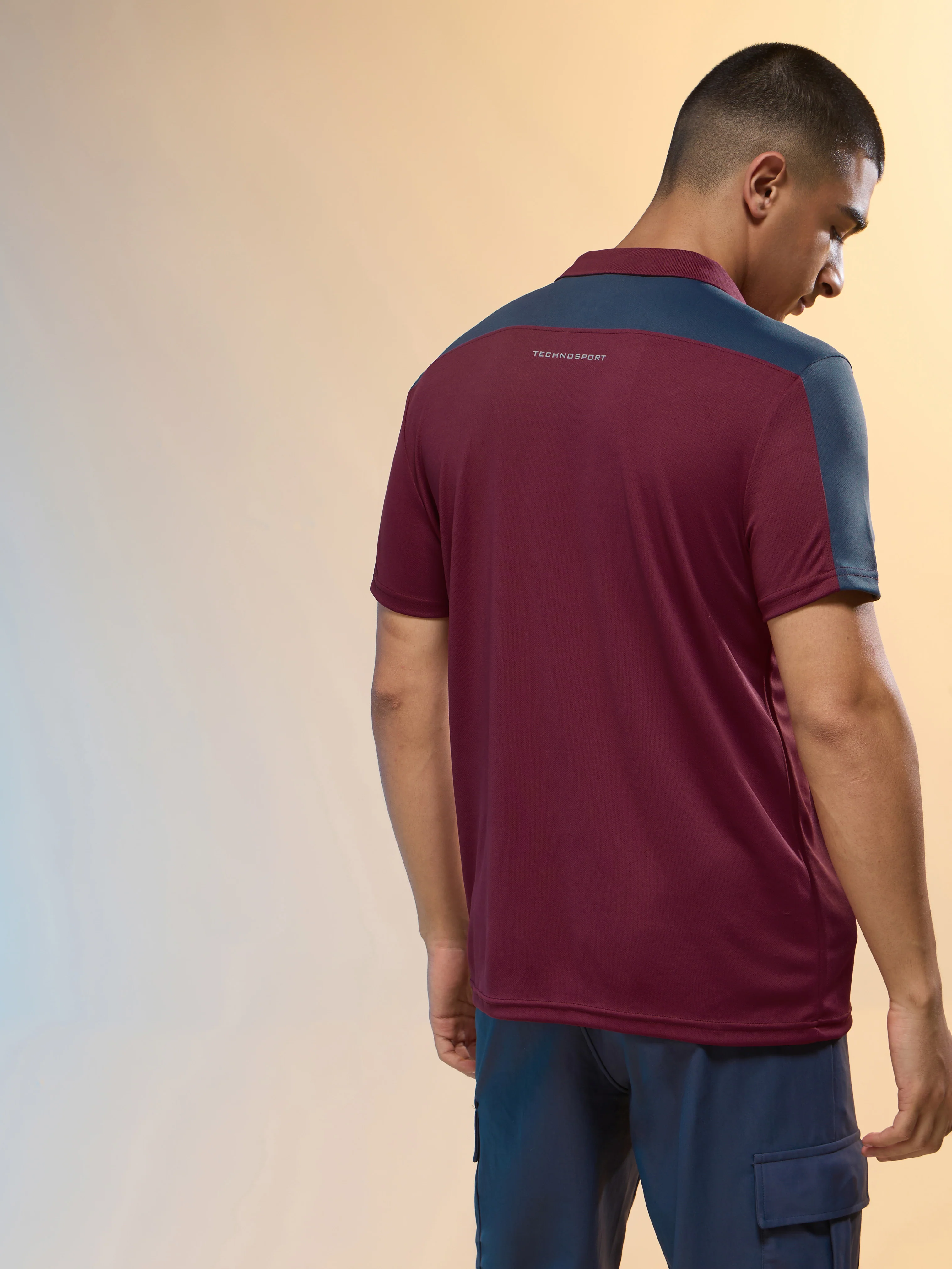 Men Colorblock Relax Fit Polo T-shirt with TECHNO COOL+ - Image 3