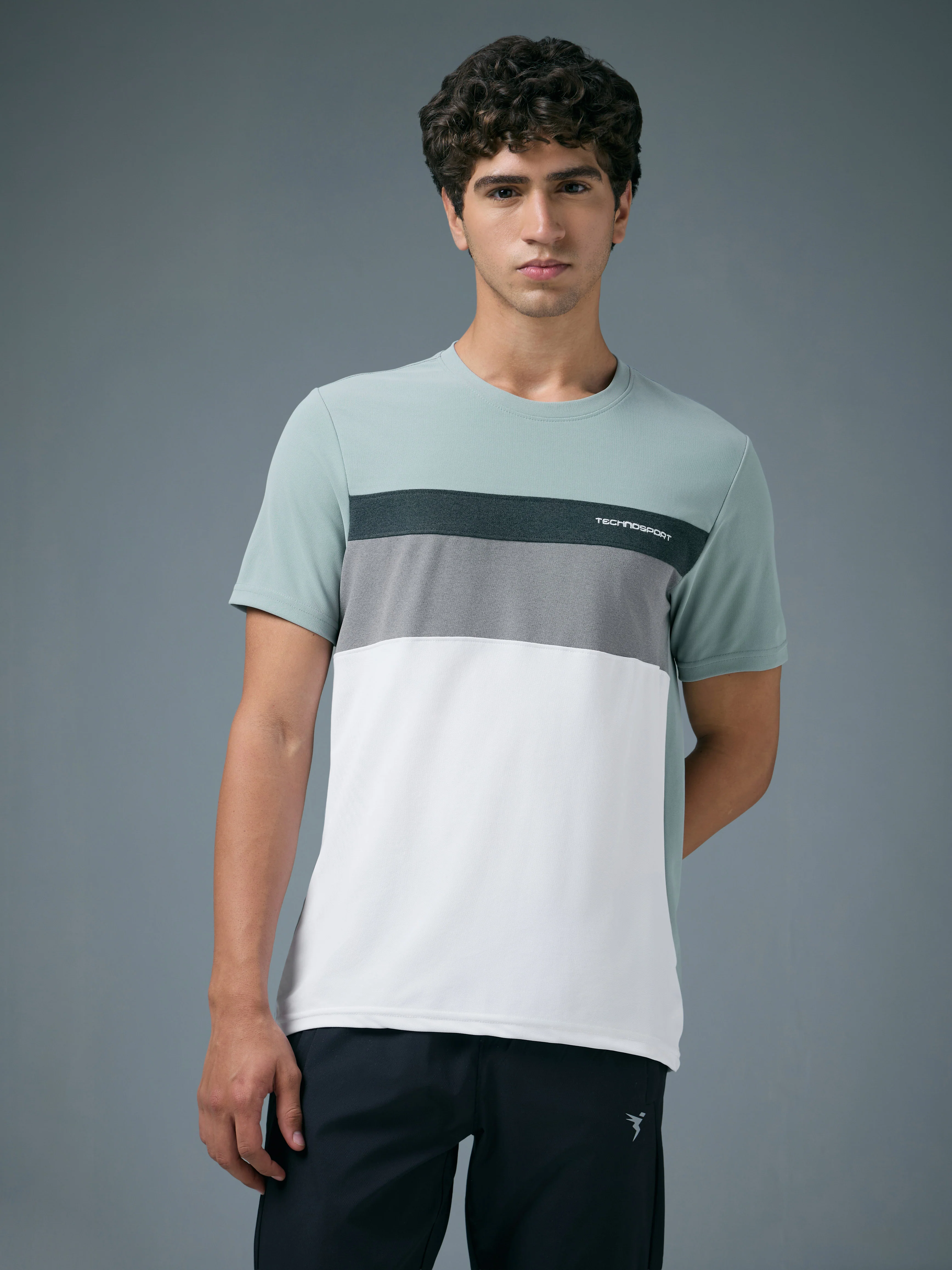 Men Colorblock Slim Fit Crew Neck T-shirt with MATPIQ - Image 2