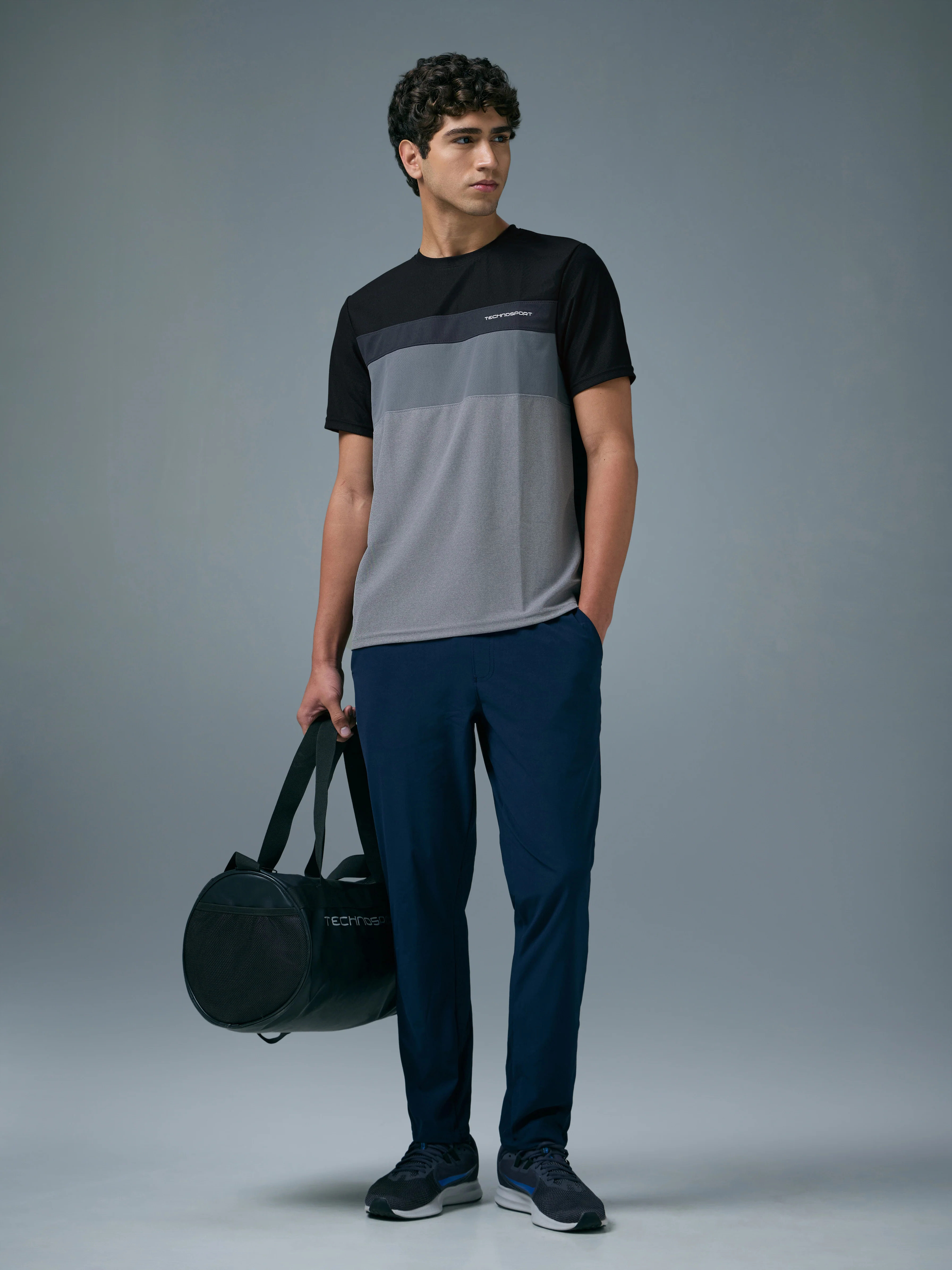 Men Colorblock Slim Fit Crew Neck T-shirt with MATPIQ - Image 5