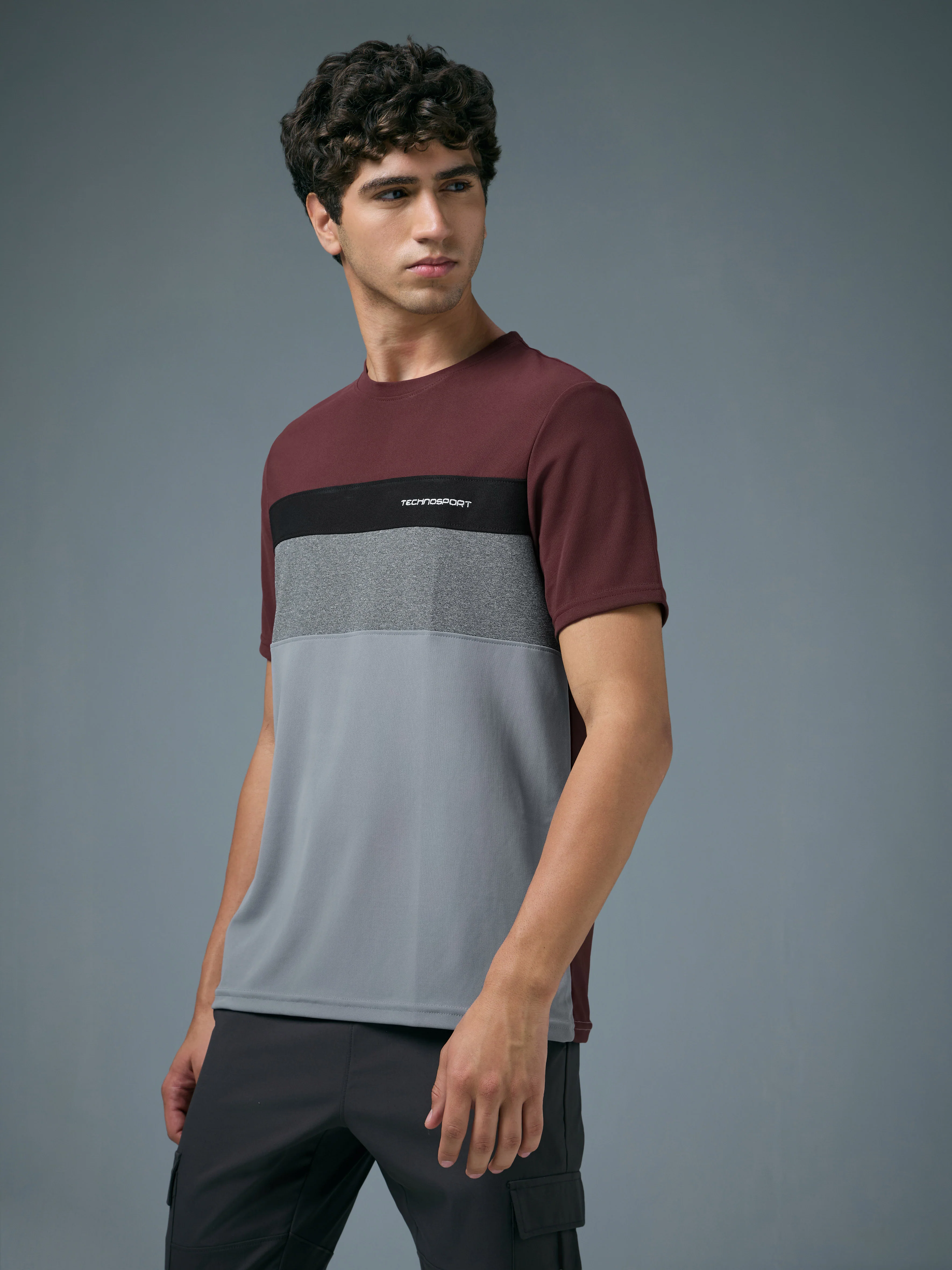 Men Colorblock Slim Fit Crew Neck T-shirt with MATPIQ - Image 4