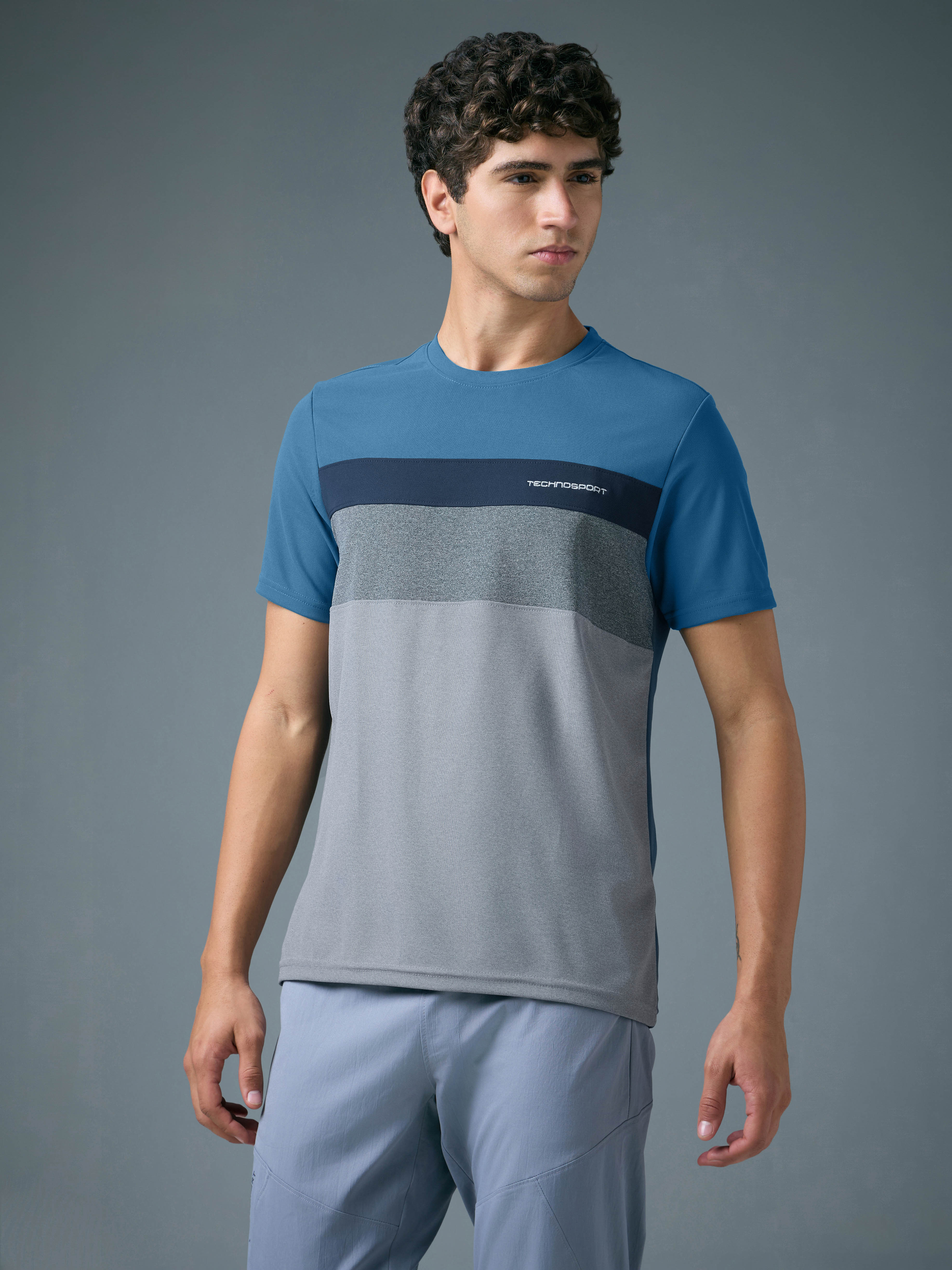 Men Colorblock Slim Fit Crew Neck T-shirt with MATPIQ - Image 4
