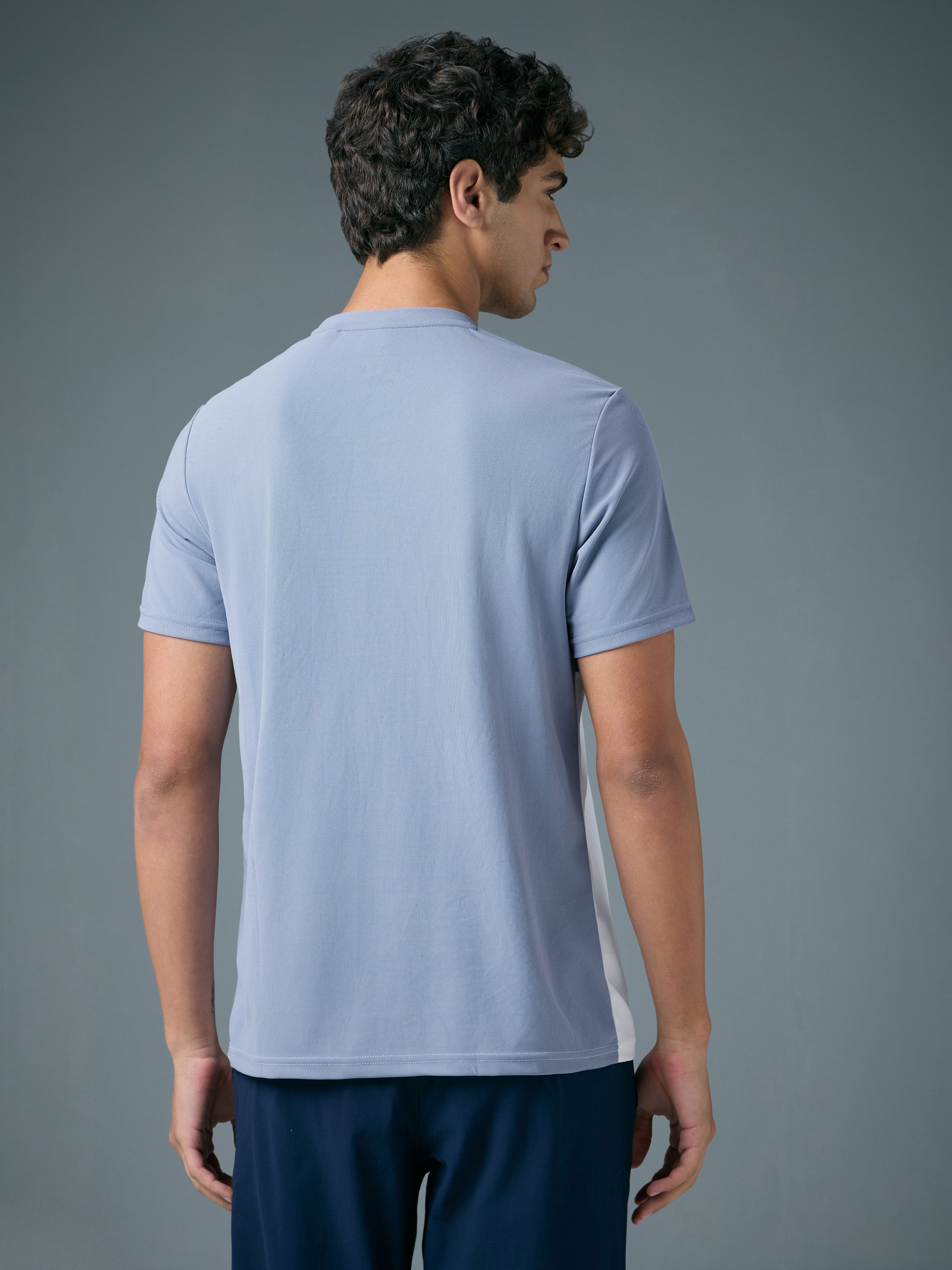 Men Colorblock Slim Fit Crew Neck T-shirt with MATPIQ - Image 3
