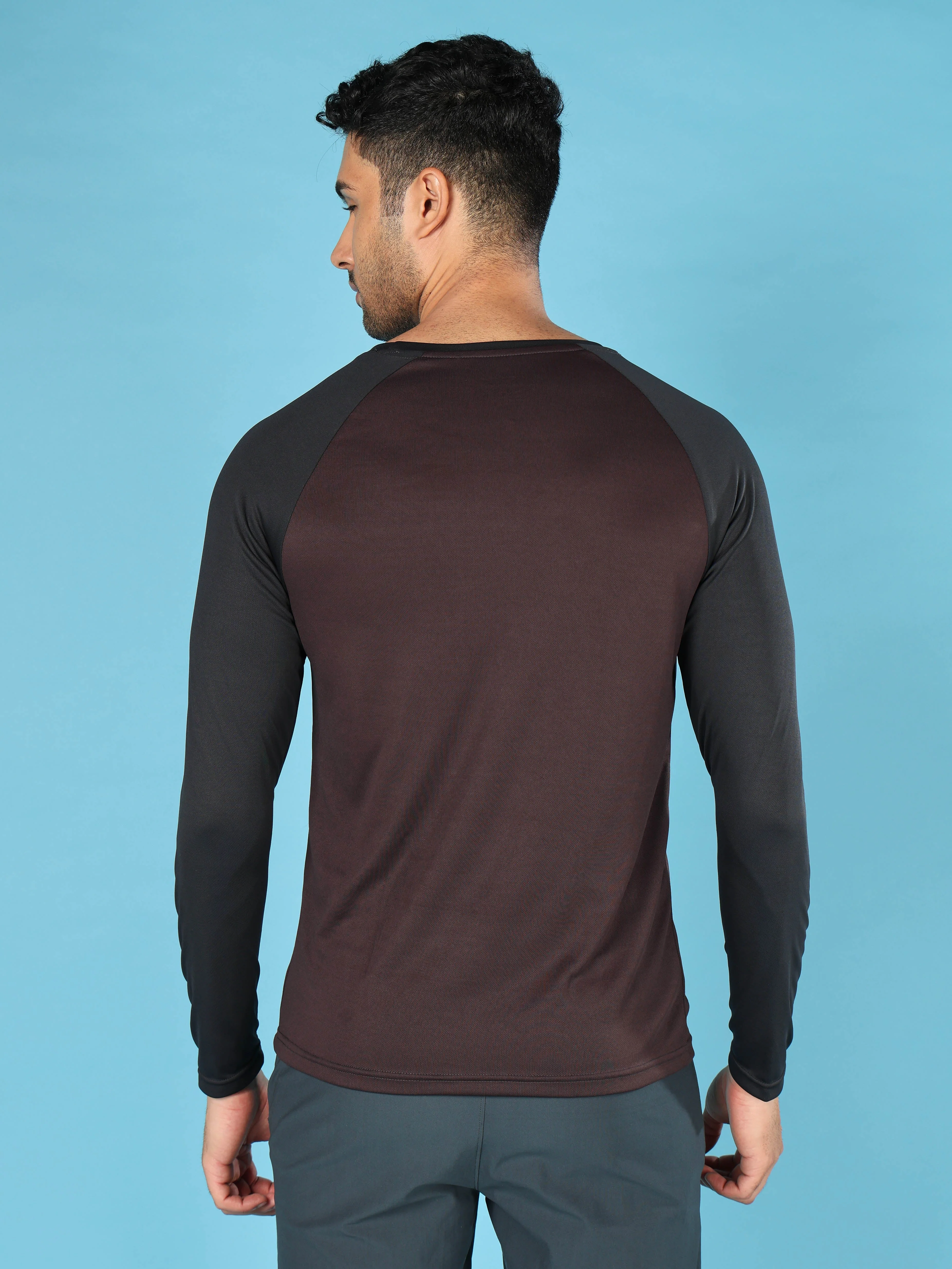 Men Colorblock Slim Fit Crew Neck T-shirt with TECHNO COOL+ - Image 3