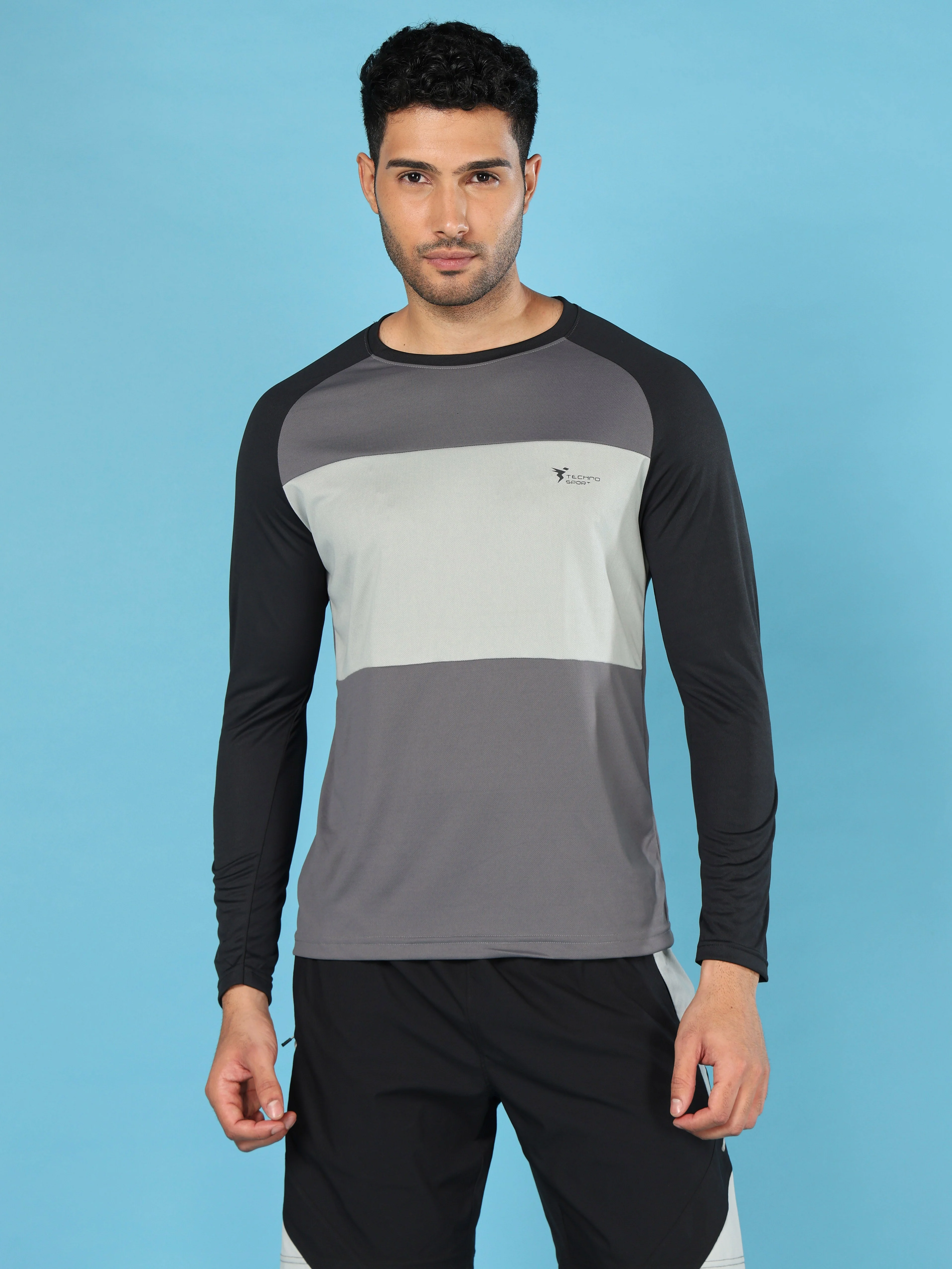 Men Colorblock Slim Fit Crew Neck T-shirt with TECHNO COOL+ - Image 2