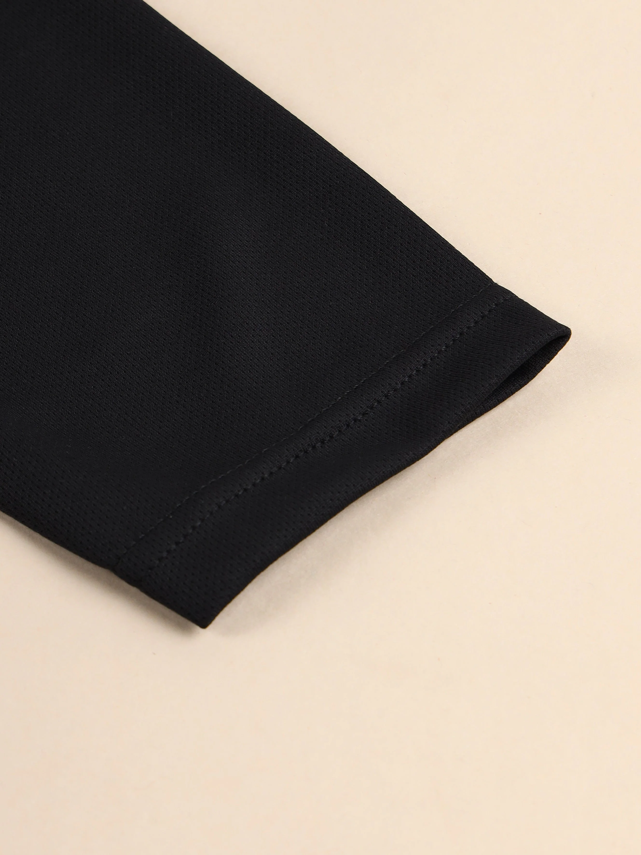 Men Colorblock Slim Fit Crew Neck T-shirt with TECHNO COOL+ - Image 8