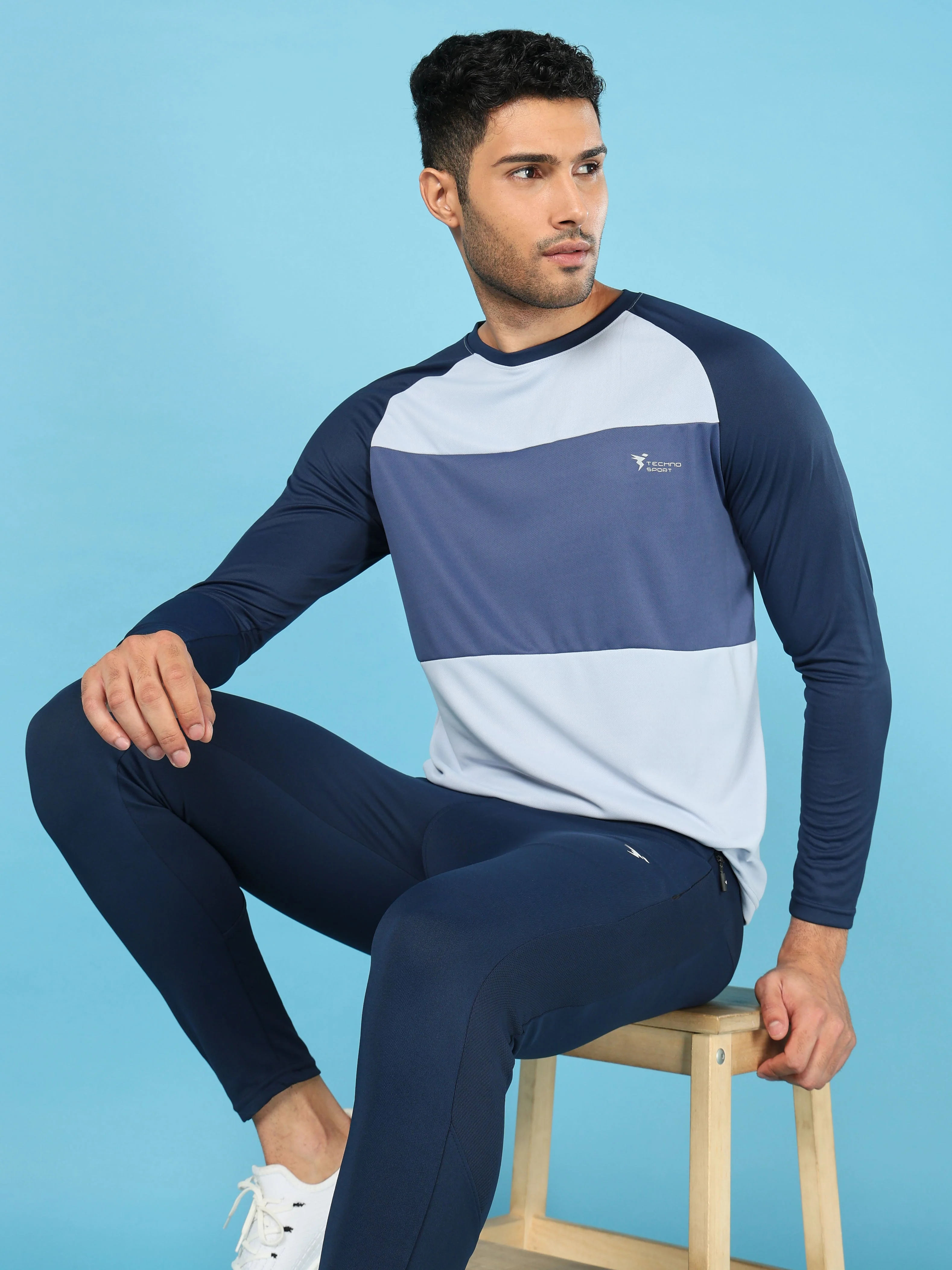 Men Colorblock Slim Fit Crew Neck T-shirt with TECHNO COOL+ - Image 2