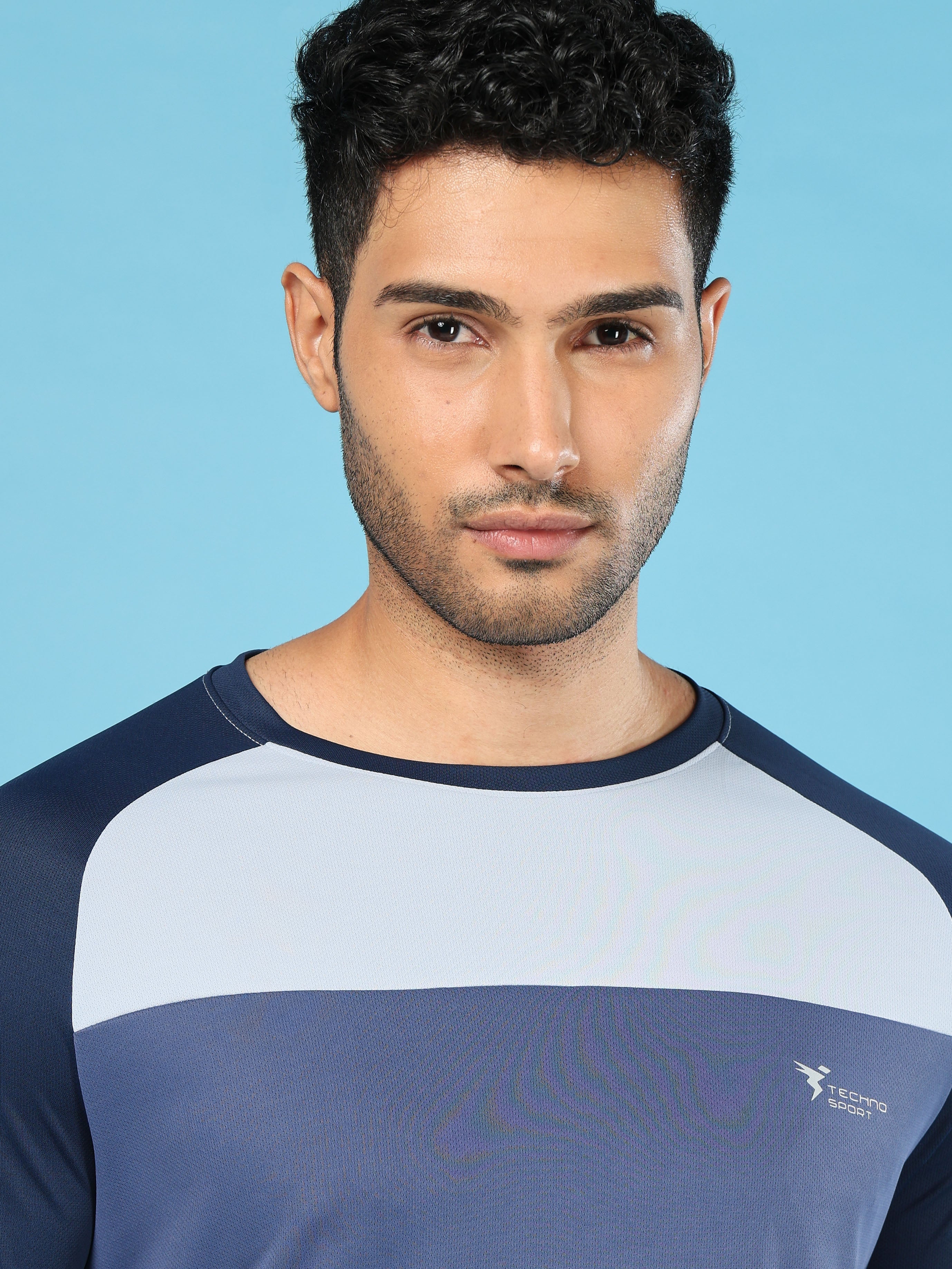 Men Colorblock Slim Fit Crew Neck T-shirt with TECHNO COOL+ - Image 6