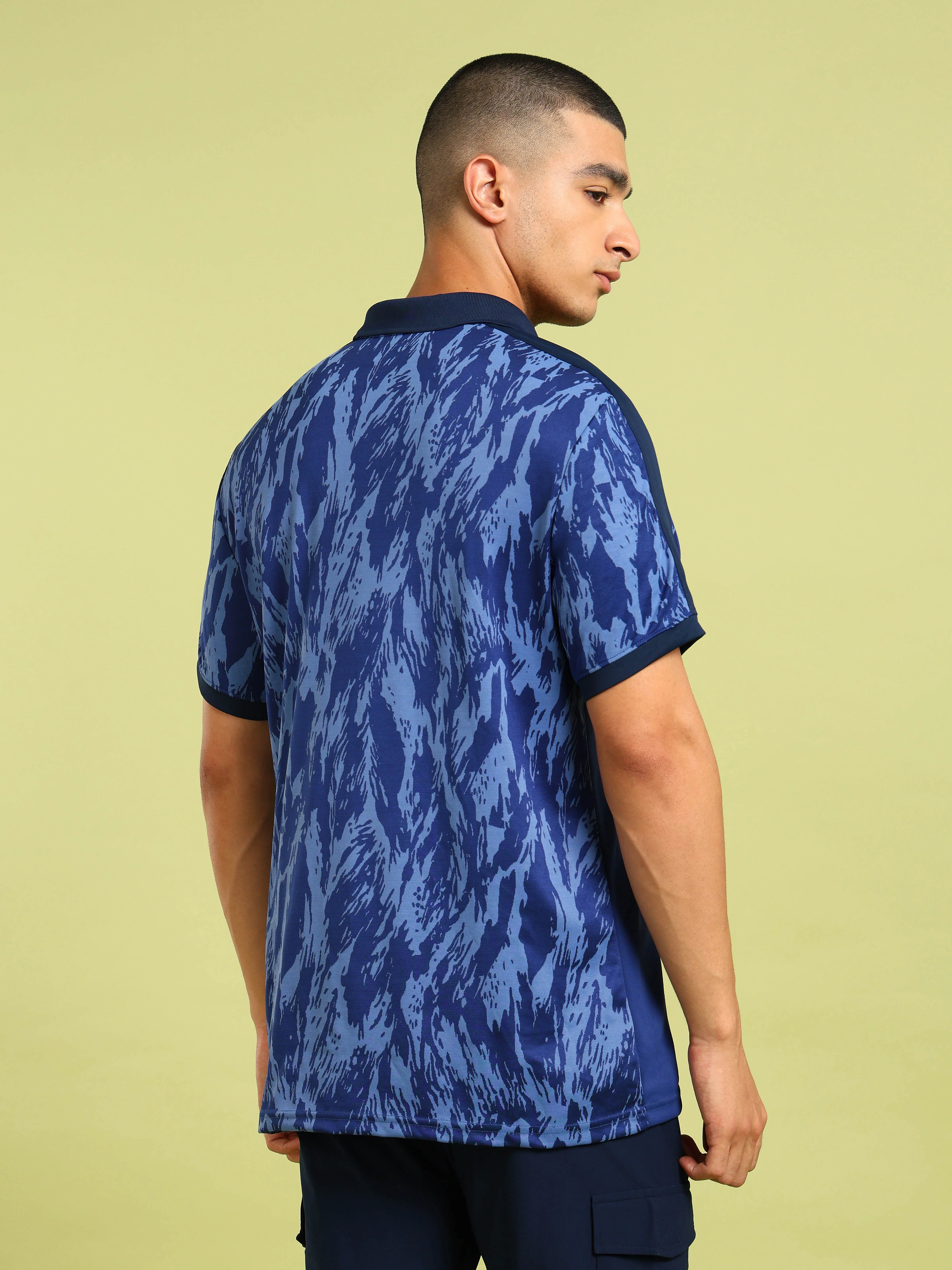 Men Colorblock Slim Fit Polo Sports T-shirt with DOUBLE COOL - Image 3