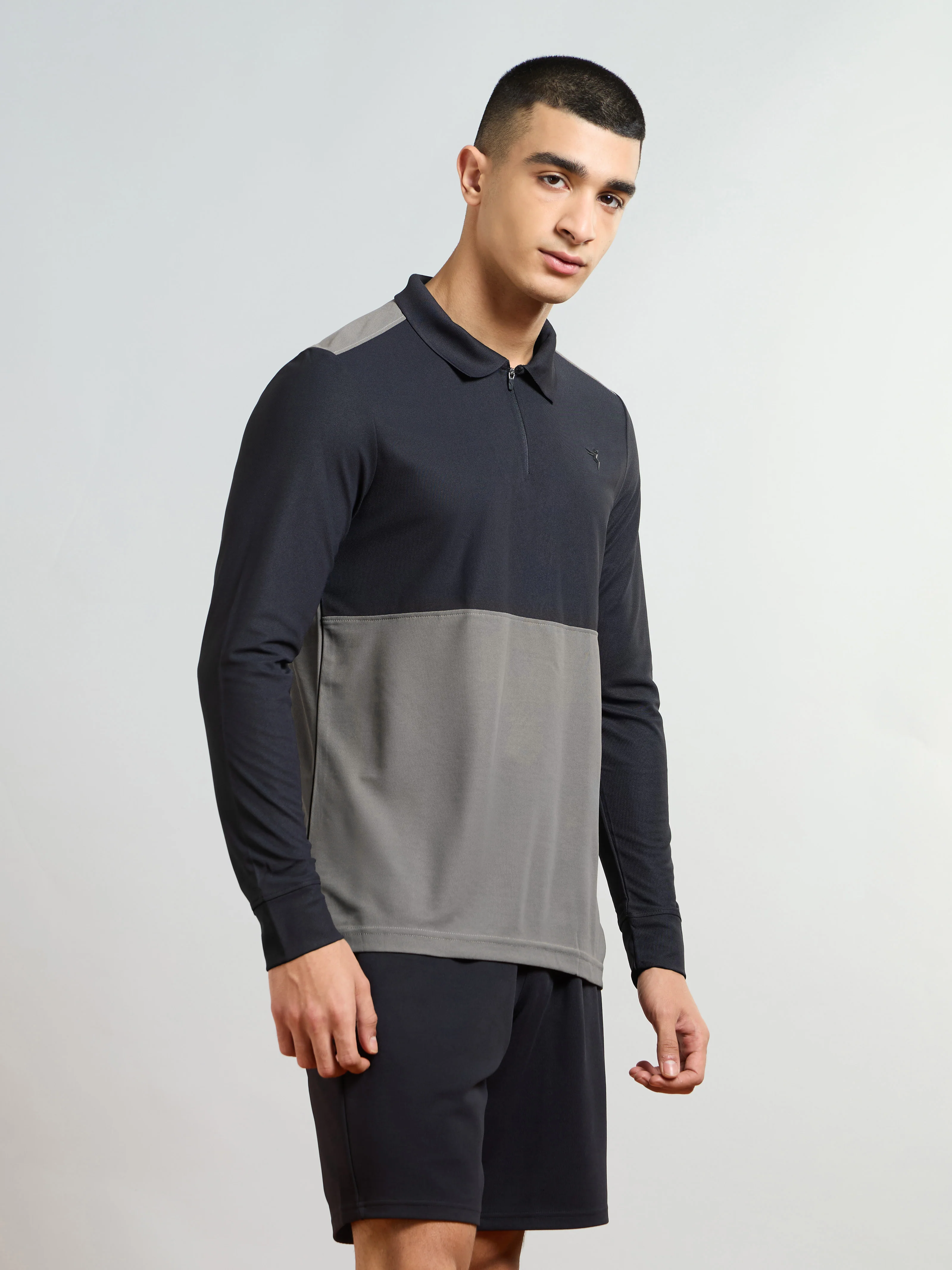 Men Colorblock Slim Fit Polo T-shirt with MATPIQ - Image 4